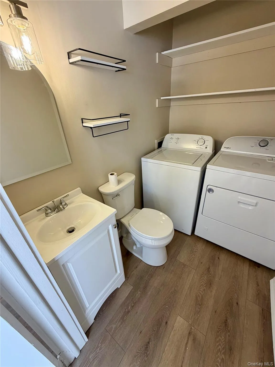 11 Kathleen Court, Thompson, NY, 3 Bedrooms Bedrooms, 4 Rooms Rooms,2 BathroomsBathrooms,Residential Lease,For Rent,Kathleen,0,963674 11 Kathleen Court, Thompson, NY, 3 Bedrooms Bedrooms, 4 Rooms Rooms,2 BathroomsBathrooms,Residential Lease,For Rent,Kathleen,0,963674