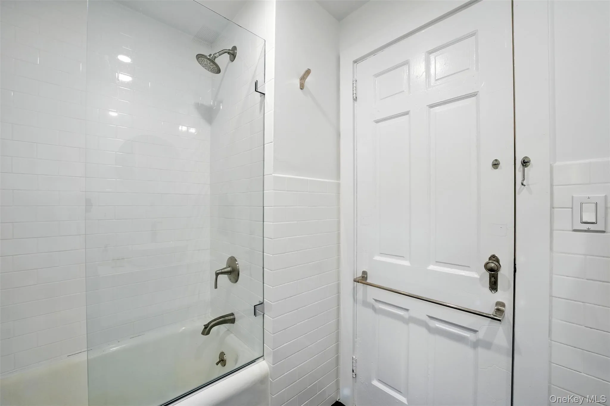 1st Bathroom featuring shower / tub combination 1st Bathroom featuring shower / tub combination