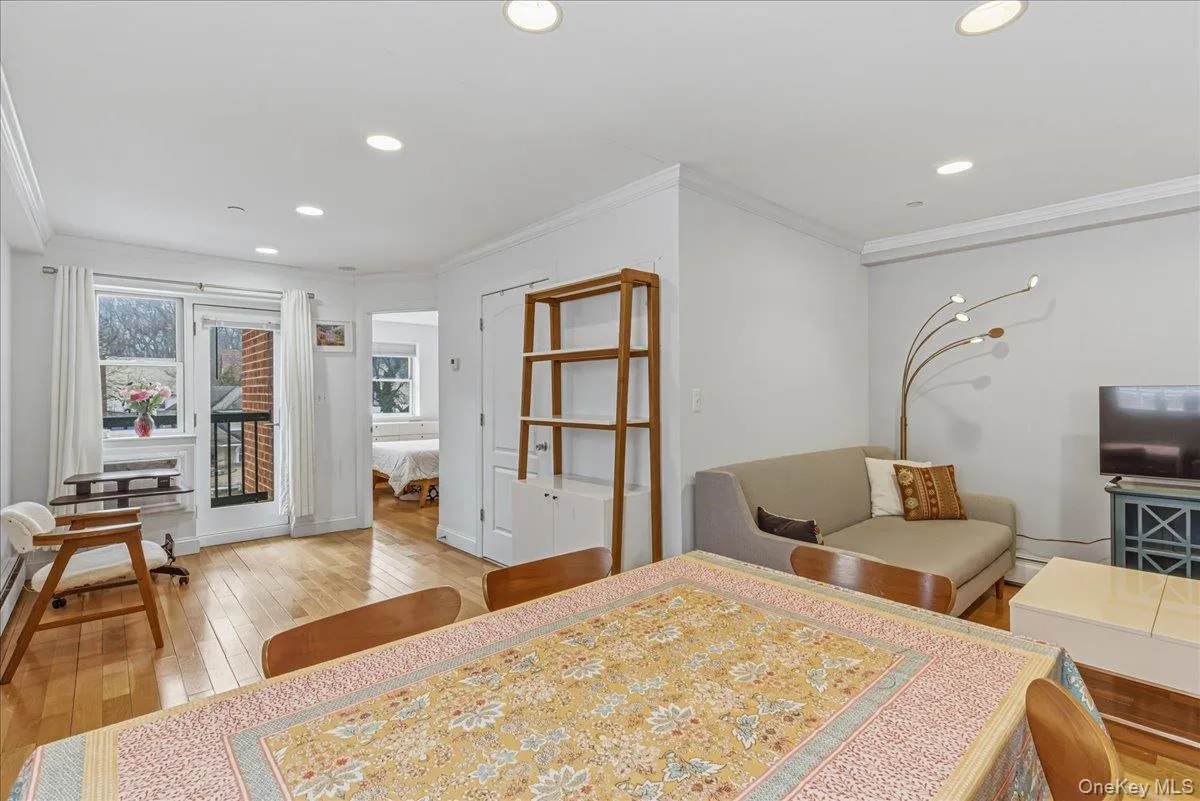 83-71 116th Street, New York, NY, 1 Bedroom Bedrooms, 4 Rooms Rooms,1 BathroomBathrooms,Residential,For Rent,116th,0,963745 83-71 116th Street, New York, NY, 1 Bedroom Bedrooms, 4 Rooms Rooms,1 BathroomBathrooms,Residential,For Rent,116th,0,963745