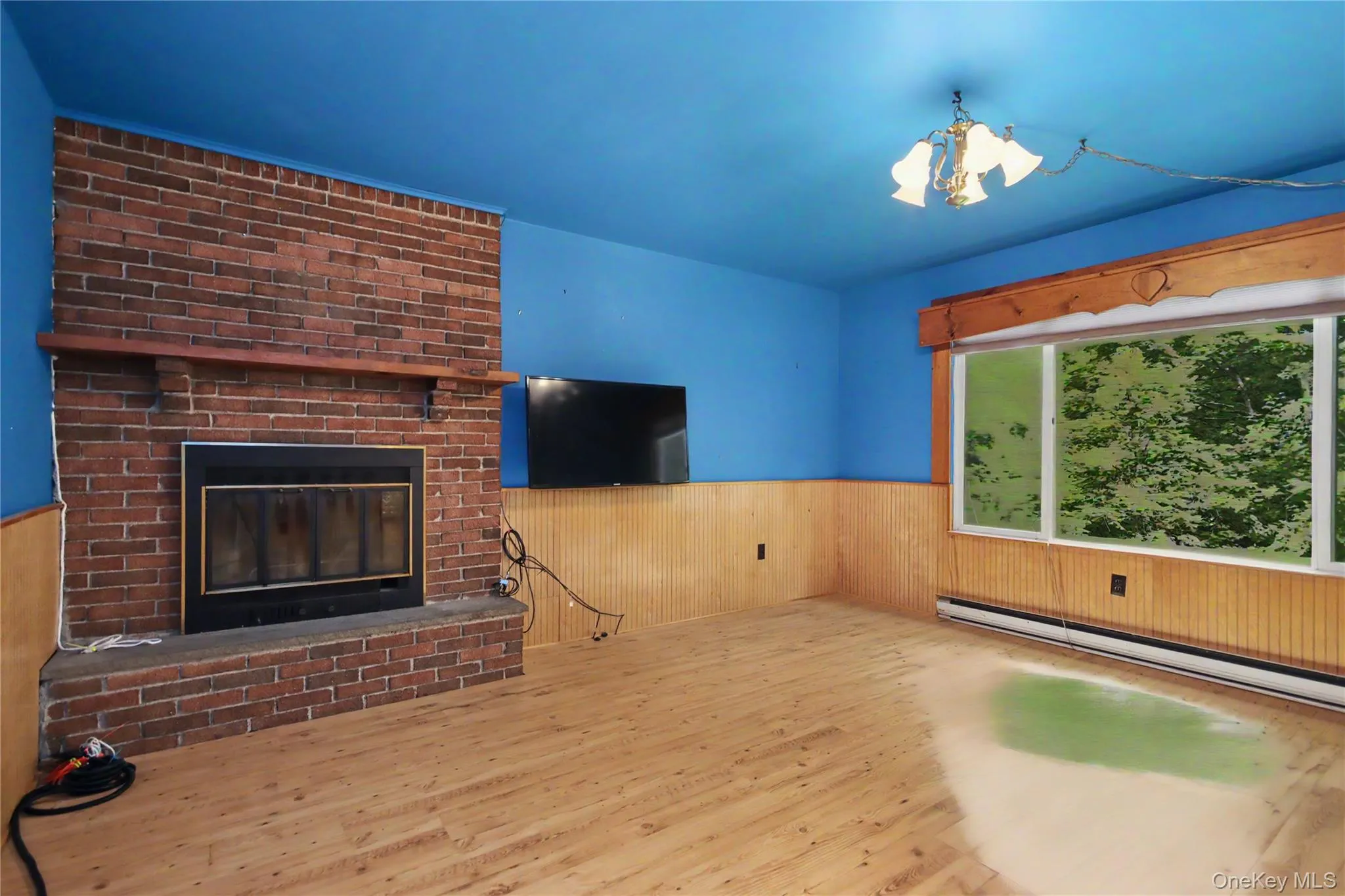 Family room with Fireplace Family room with Fireplace