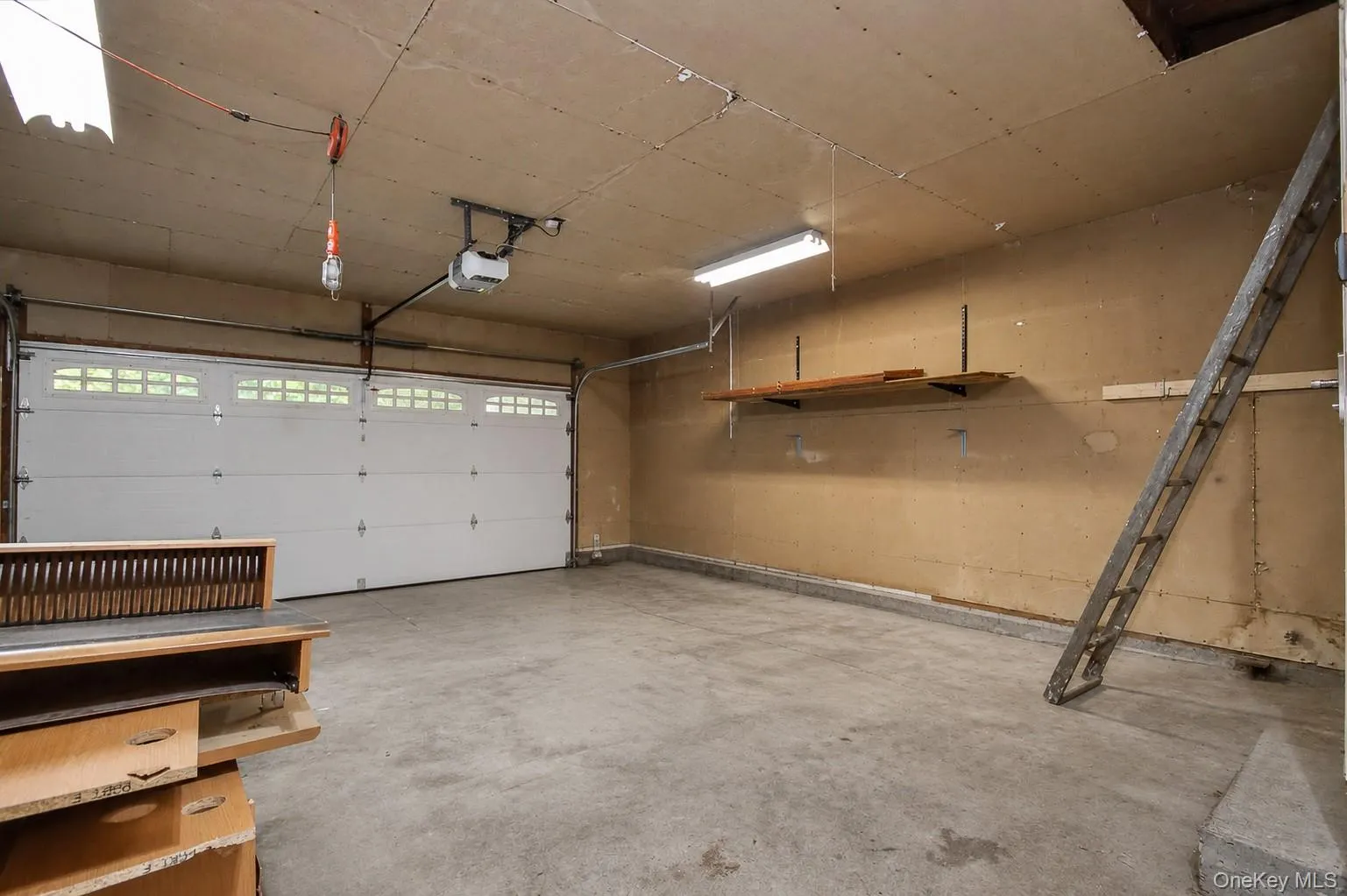 2 Car Garage 2 Car Garage