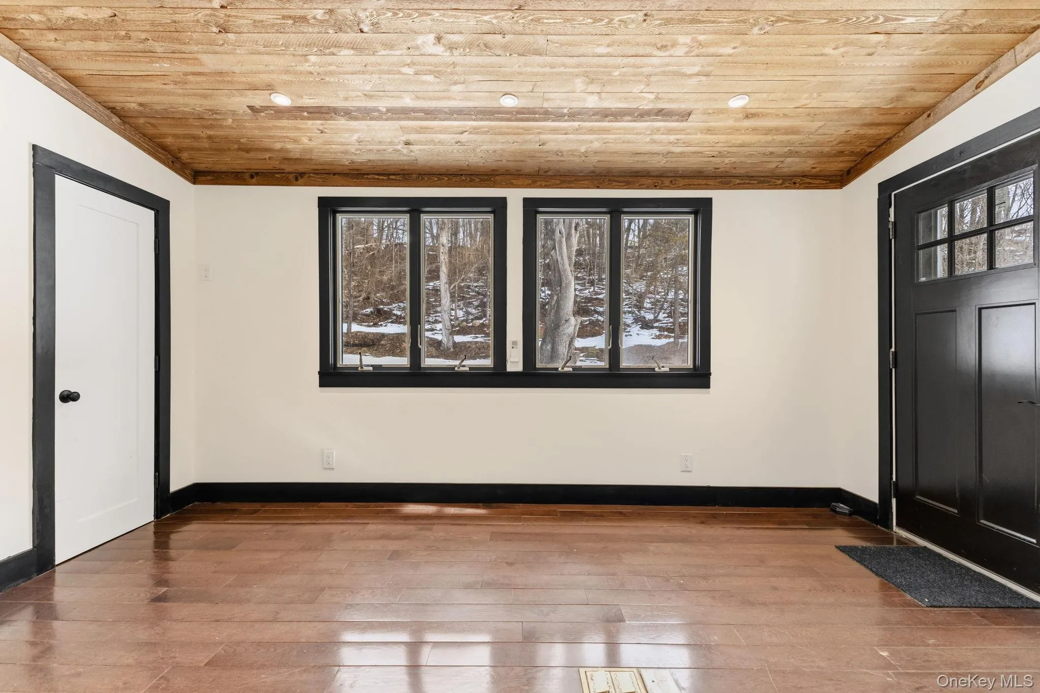 1156 Route 35, Lewisboro, NY, 2 Bedrooms Bedrooms, 7 Rooms Rooms,2 BathroomsBathrooms,Residential Lease,For Rent,Route 35,0,963762 1156 Route 35, Lewisboro, NY, 2 Bedrooms Bedrooms, 7 Rooms Rooms,2 BathroomsBathrooms,Residential Lease,For Rent,Route 35,0,963762