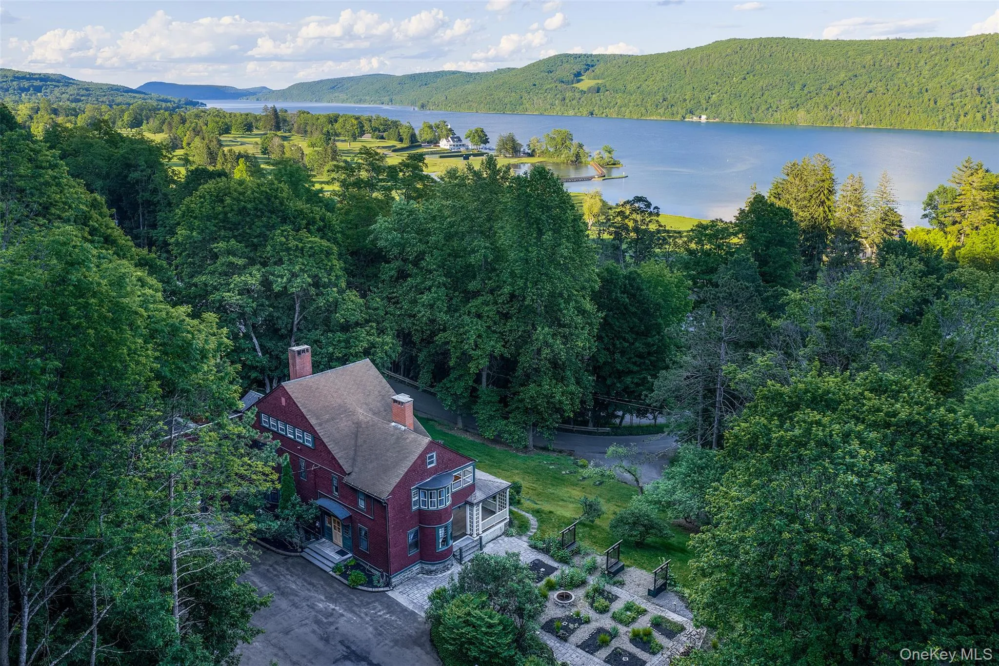 6 Westridge Road, Out Of Area, NY, 8 Bedrooms Bedrooms, 23 Rooms Rooms,6 BathroomsBathrooms,Residential,For Rent,Westridge,0,963766 6 Westridge Road, Out Of Area, NY, 8 Bedrooms Bedrooms, 23 Rooms Rooms,6 BathroomsBathrooms,Residential,For Rent,Westridge,0,963766