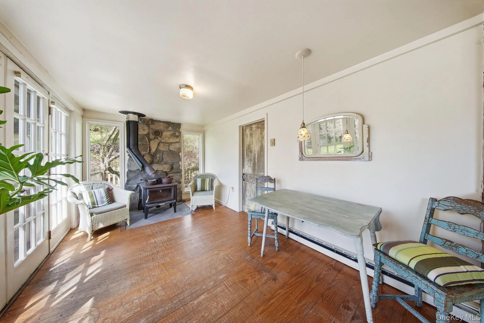 271 High Road, Lumberland, NY, 3 Bedrooms Bedrooms, 7 Rooms Rooms,2 BathroomsBathrooms,Residential,For Rent,High,0,963784 271 High Road, Lumberland, NY, 3 Bedrooms Bedrooms, 7 Rooms Rooms,2 BathroomsBathrooms,Residential,For Rent,High,0,963784