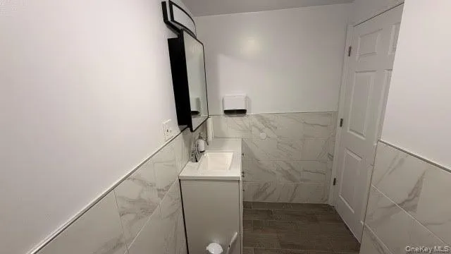 1211A Castle Hill Avenue, New York, NY, ,Commercial Lease,For Rent,Castle Hill,0,963789 1211A Castle Hill Avenue, New York, NY, ,Commercial Lease,For Rent,Castle Hill,0,963789