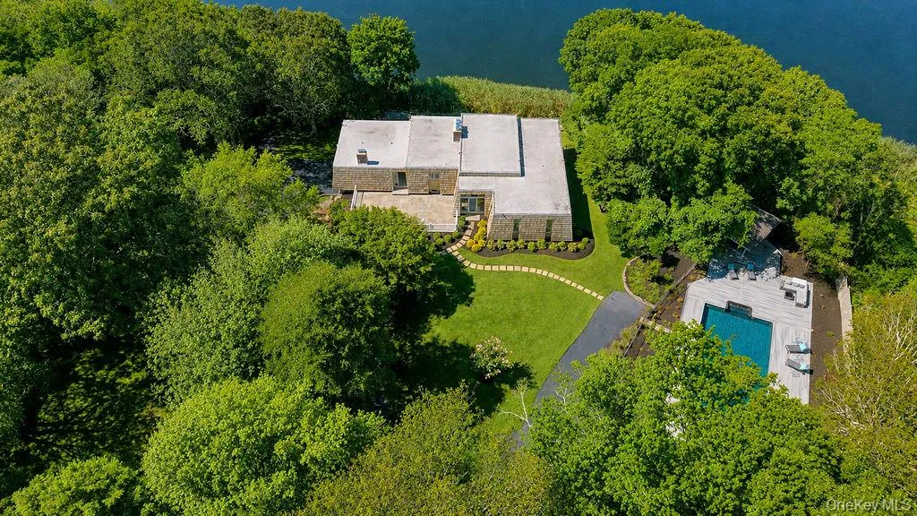 9305 Soundview Avenue, Southold, NY, 4 Bedrooms Bedrooms, 15 Rooms Rooms,3 BathroomsBathrooms,Residential,For Rent,Soundview,0,963793 9305 Soundview Avenue, Southold, NY, 4 Bedrooms Bedrooms, 15 Rooms Rooms,3 BathroomsBathrooms,Residential,For Rent,Soundview,0,963793