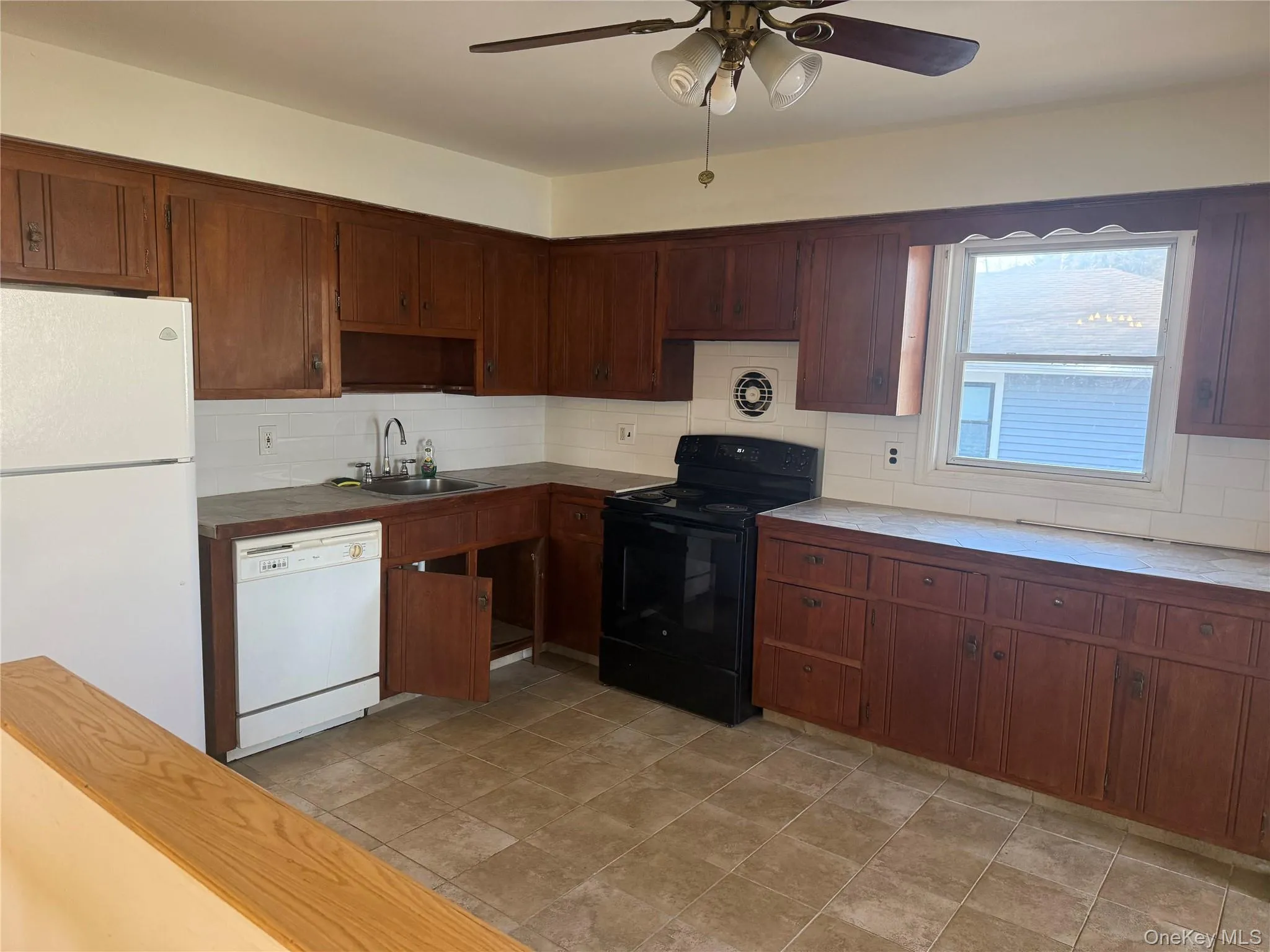 53 King Road, Brookhaven, NY, 5 Bedrooms Bedrooms, 9 Rooms Rooms,2 BathroomsBathrooms,Residential Lease,For Rent,King,0,963799 53 King Road, Brookhaven, NY, 5 Bedrooms Bedrooms, 9 Rooms Rooms,2 BathroomsBathrooms,Residential Lease,For Rent,King,0,963799