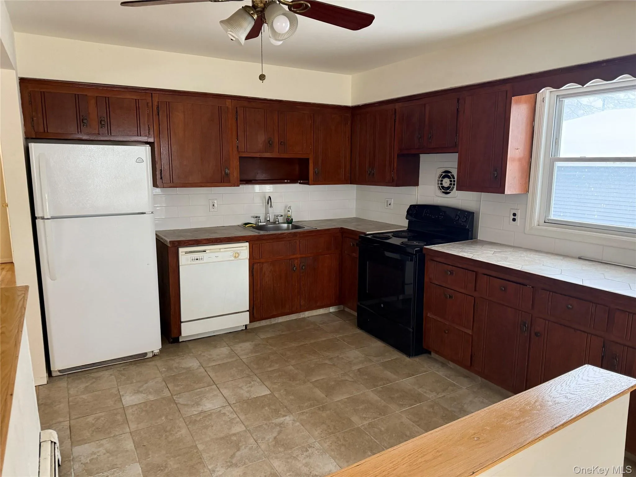 53 King Road, Brookhaven, NY, 5 Bedrooms Bedrooms, 9 Rooms Rooms,2 BathroomsBathrooms,Residential Lease,For Rent,King,0,963799 53 King Road, Brookhaven, NY, 5 Bedrooms Bedrooms, 9 Rooms Rooms,2 BathroomsBathrooms,Residential Lease,For Rent,King,0,963799