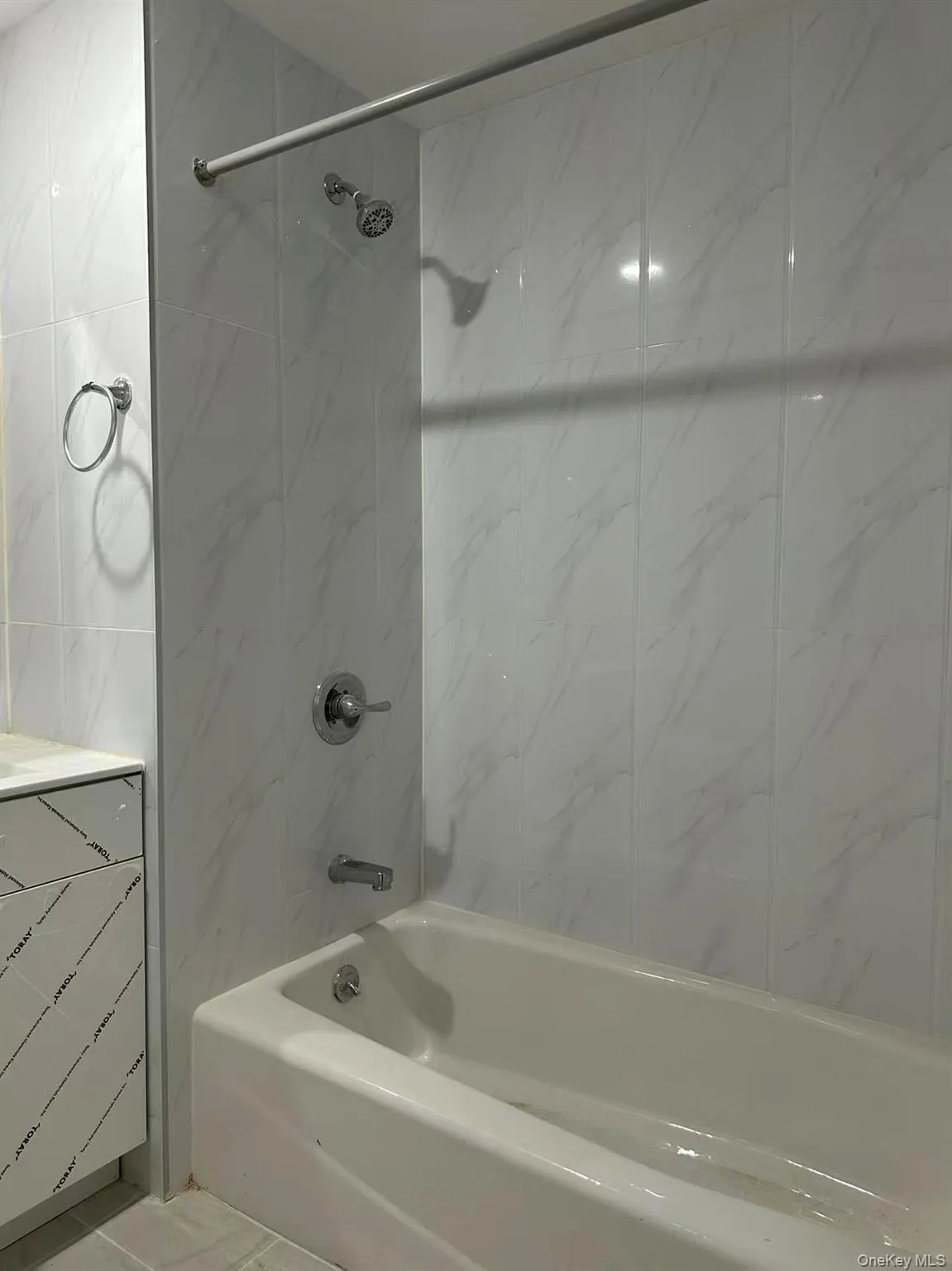 70-33 Queens Boulevard, New York, NY, 2 Bedrooms Bedrooms, 5 Rooms Rooms,2 BathroomsBathrooms,Residential Lease,For Rent,Queens,0,963809 70-33 Queens Boulevard, New York, NY, 2 Bedrooms Bedrooms, 5 Rooms Rooms,2 BathroomsBathrooms,Residential Lease,For Rent,Queens,0,963809