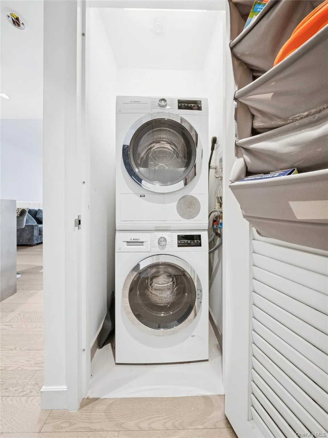 252 south Street, New York, NY, 1 Bedroom Bedrooms, 1 Room Rooms,1 BathroomBathrooms,Residential,For Rent,south,0,963817 252 south Street, New York, NY, 1 Bedroom Bedrooms, 1 Room Rooms,1 BathroomBathrooms,Residential,For Rent,south,0,963817