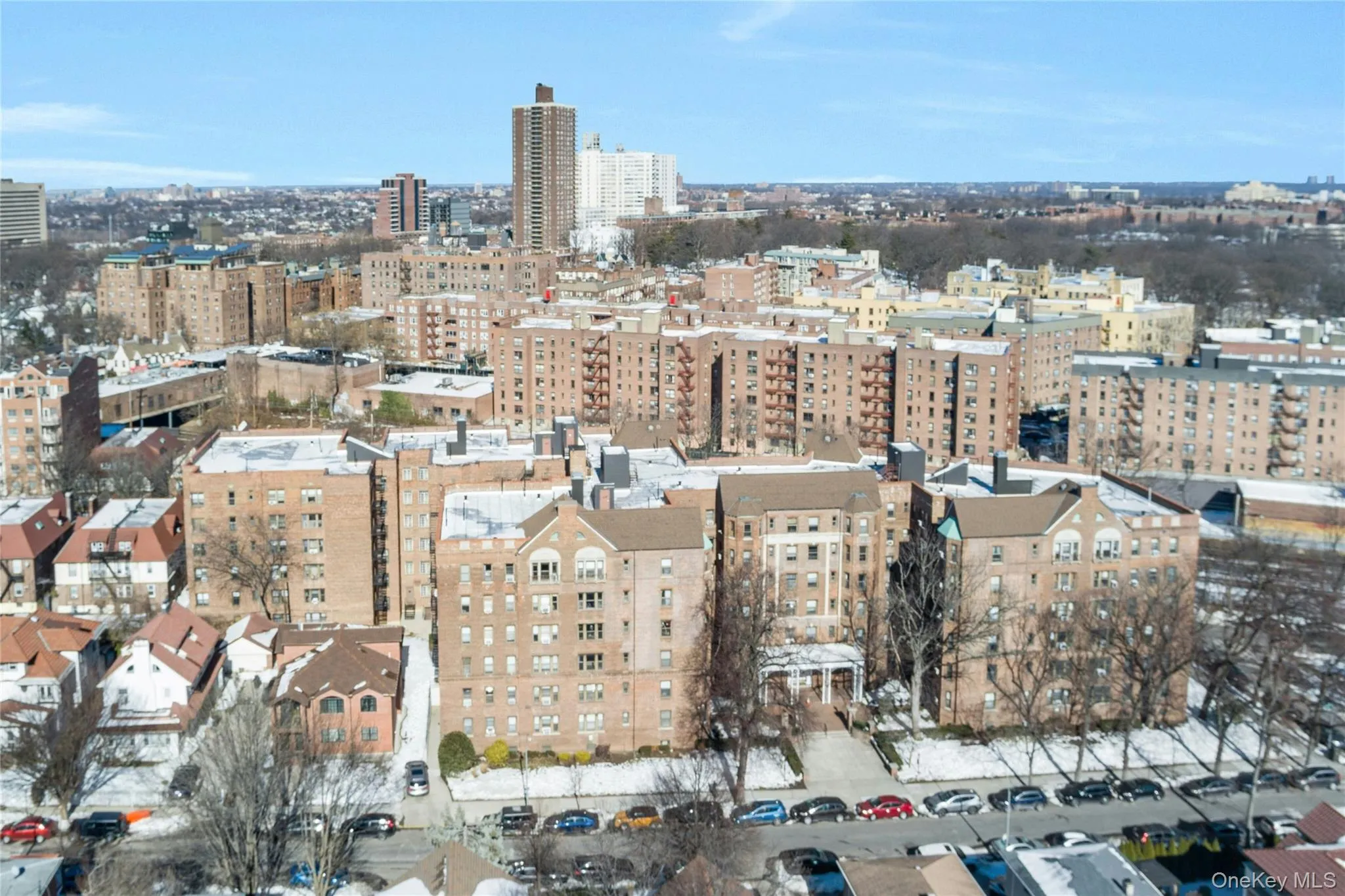 8451 Beverly Road, New York, NY, 9 Bedrooms Bedrooms, 18 Rooms Rooms,8 BathroomsBathrooms,Residential,For Rent,Beverly,0,963865 8451 Beverly Road, New York, NY, 9 Bedrooms Bedrooms, 18 Rooms Rooms,8 BathroomsBathrooms,Residential,For Rent,Beverly,0,963865