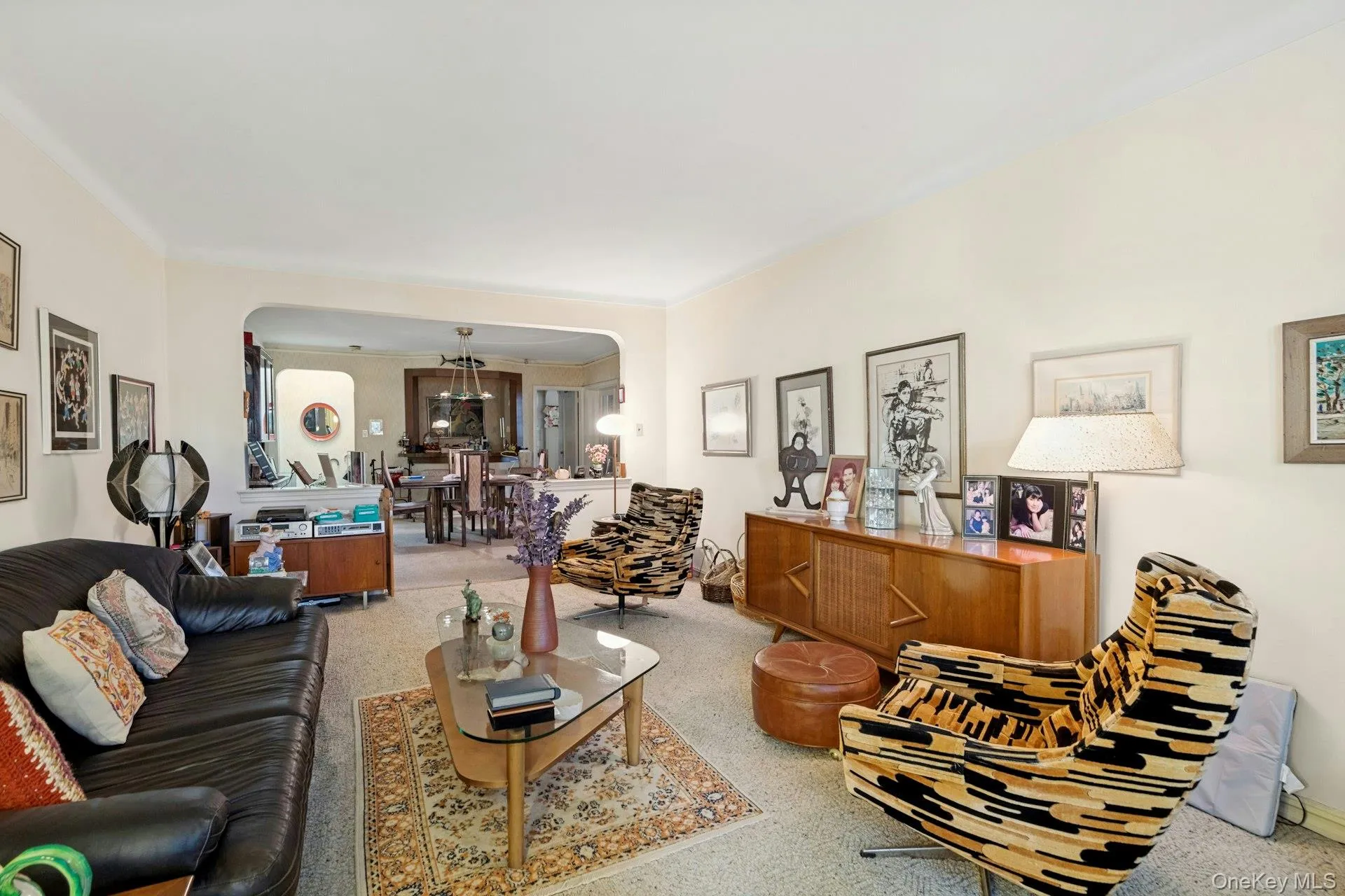 8451 Beverly Road, New York, NY, 9 Bedrooms Bedrooms, 18 Rooms Rooms,8 BathroomsBathrooms,Residential,For Rent,Beverly,0,963865 8451 Beverly Road, New York, NY, 9 Bedrooms Bedrooms, 18 Rooms Rooms,8 BathroomsBathrooms,Residential,For Rent,Beverly,0,963865