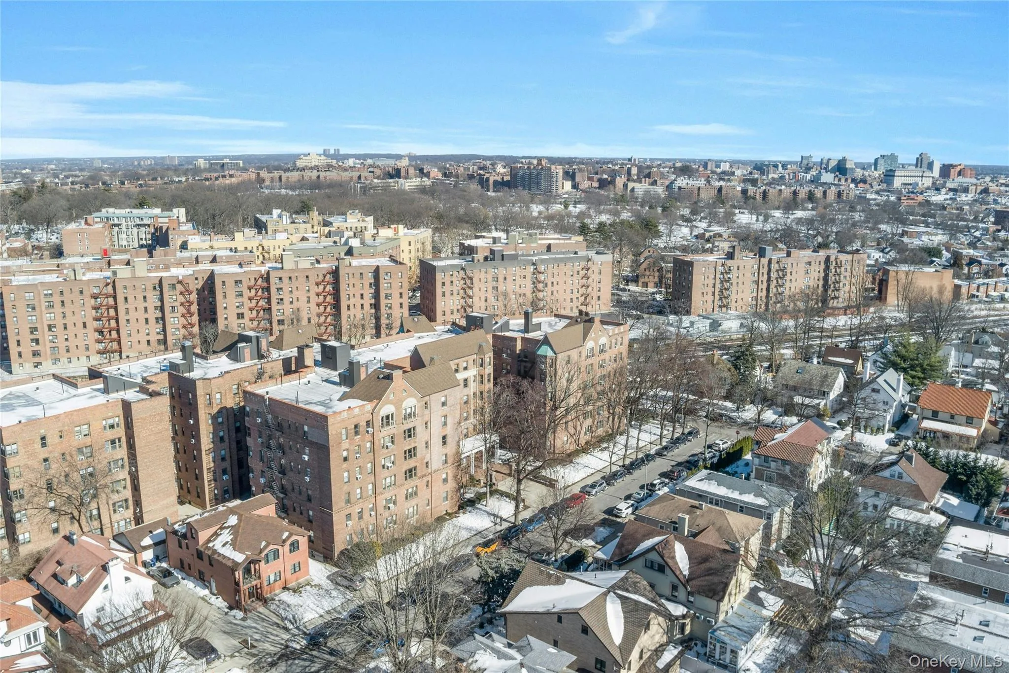 8451 Beverly Road, New York, NY, 9 Bedrooms Bedrooms, 18 Rooms Rooms,8 BathroomsBathrooms,Residential,For Rent,Beverly,0,963865 8451 Beverly Road, New York, NY, 9 Bedrooms Bedrooms, 18 Rooms Rooms,8 BathroomsBathrooms,Residential,For Rent,Beverly,0,963865