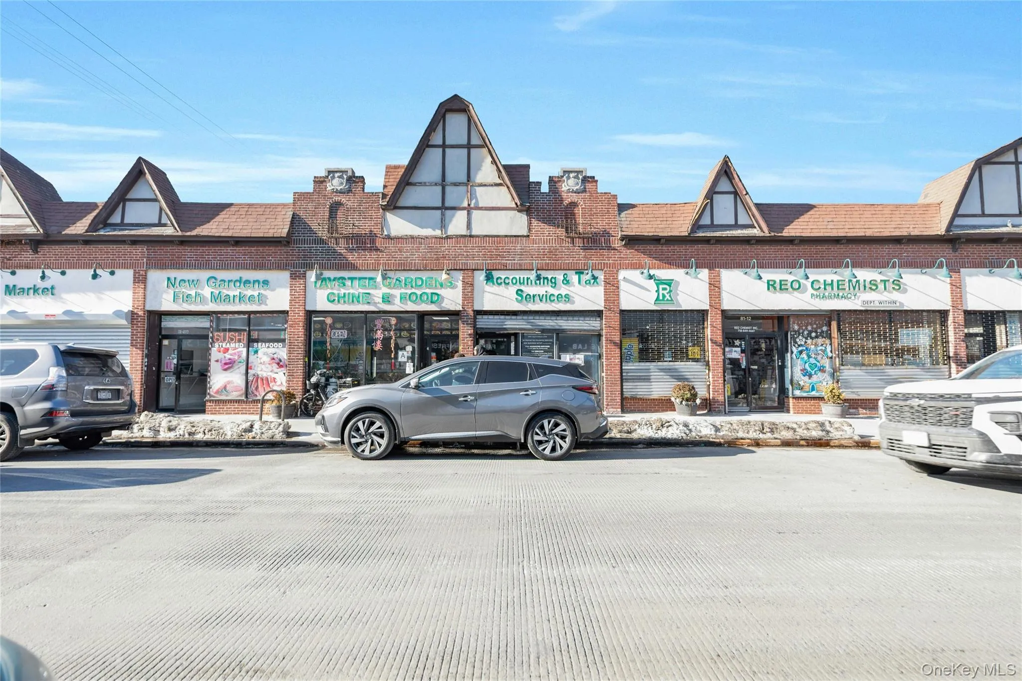 8451 Beverly Road, New York, NY, 9 Bedrooms Bedrooms, 18 Rooms Rooms,8 BathroomsBathrooms,Residential,For Rent,Beverly,0,963865 8451 Beverly Road, New York, NY, 9 Bedrooms Bedrooms, 18 Rooms Rooms,8 BathroomsBathrooms,Residential,For Rent,Beverly,0,963865