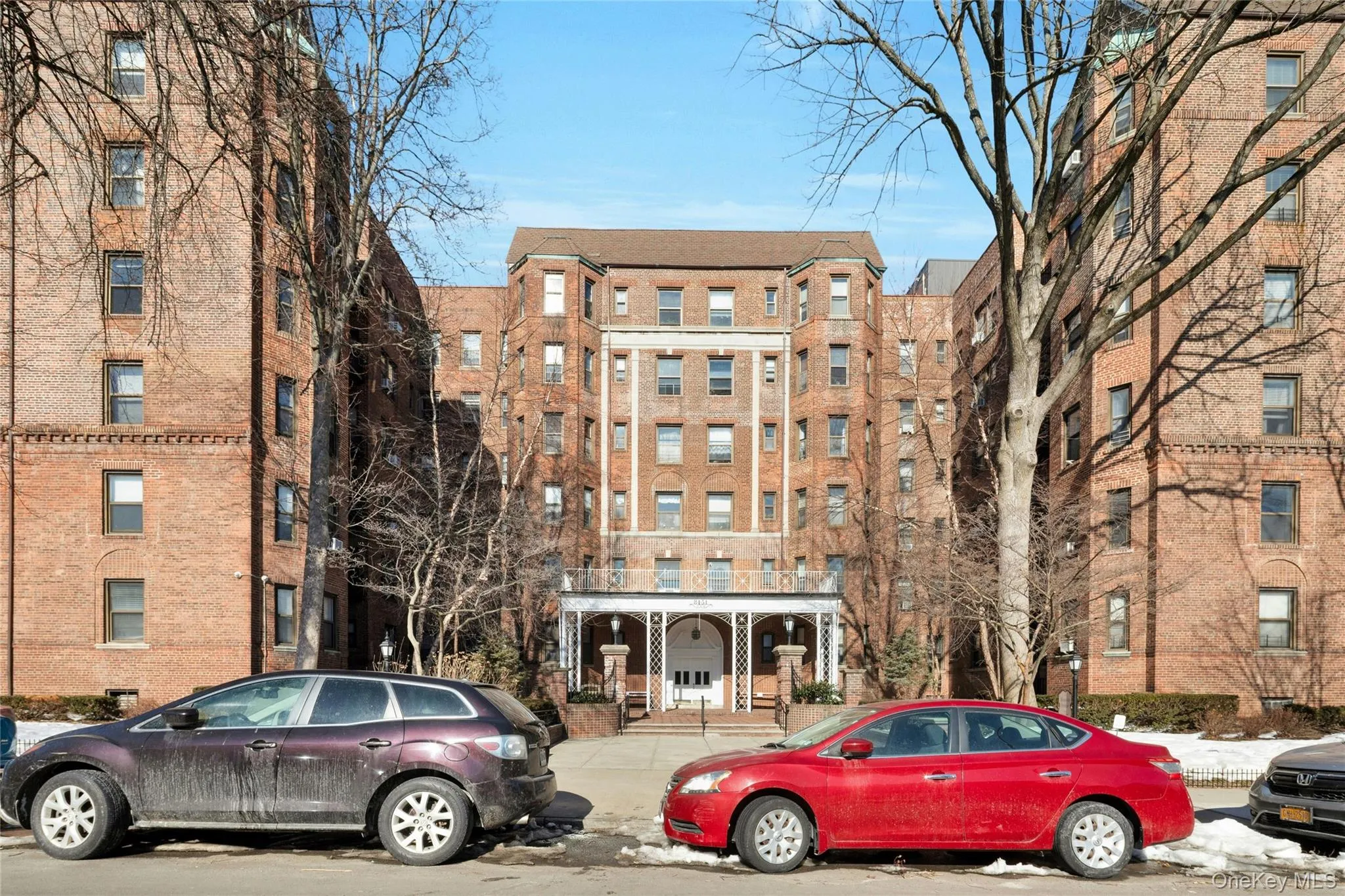 8451 Beverly Road, New York, NY, 9 Bedrooms Bedrooms, 18 Rooms Rooms,8 BathroomsBathrooms,Residential,For Rent,Beverly,0,963865 8451 Beverly Road, New York, NY, 9 Bedrooms Bedrooms, 18 Rooms Rooms,8 BathroomsBathrooms,Residential,For Rent,Beverly,0,963865