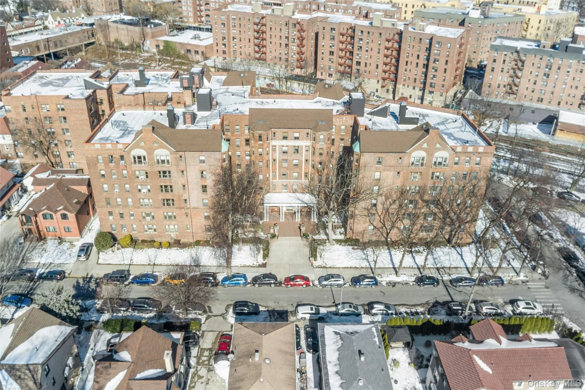 8451 Beverly Road, New York, NY, 9 Bedrooms Bedrooms, 18 Rooms Rooms,8 BathroomsBathrooms,Residential,For Rent,Beverly,0,963865 8451 Beverly Road, New York, NY, 9 Bedrooms Bedrooms, 18 Rooms Rooms,8 BathroomsBathrooms,Residential,For Rent,Beverly,0,963865