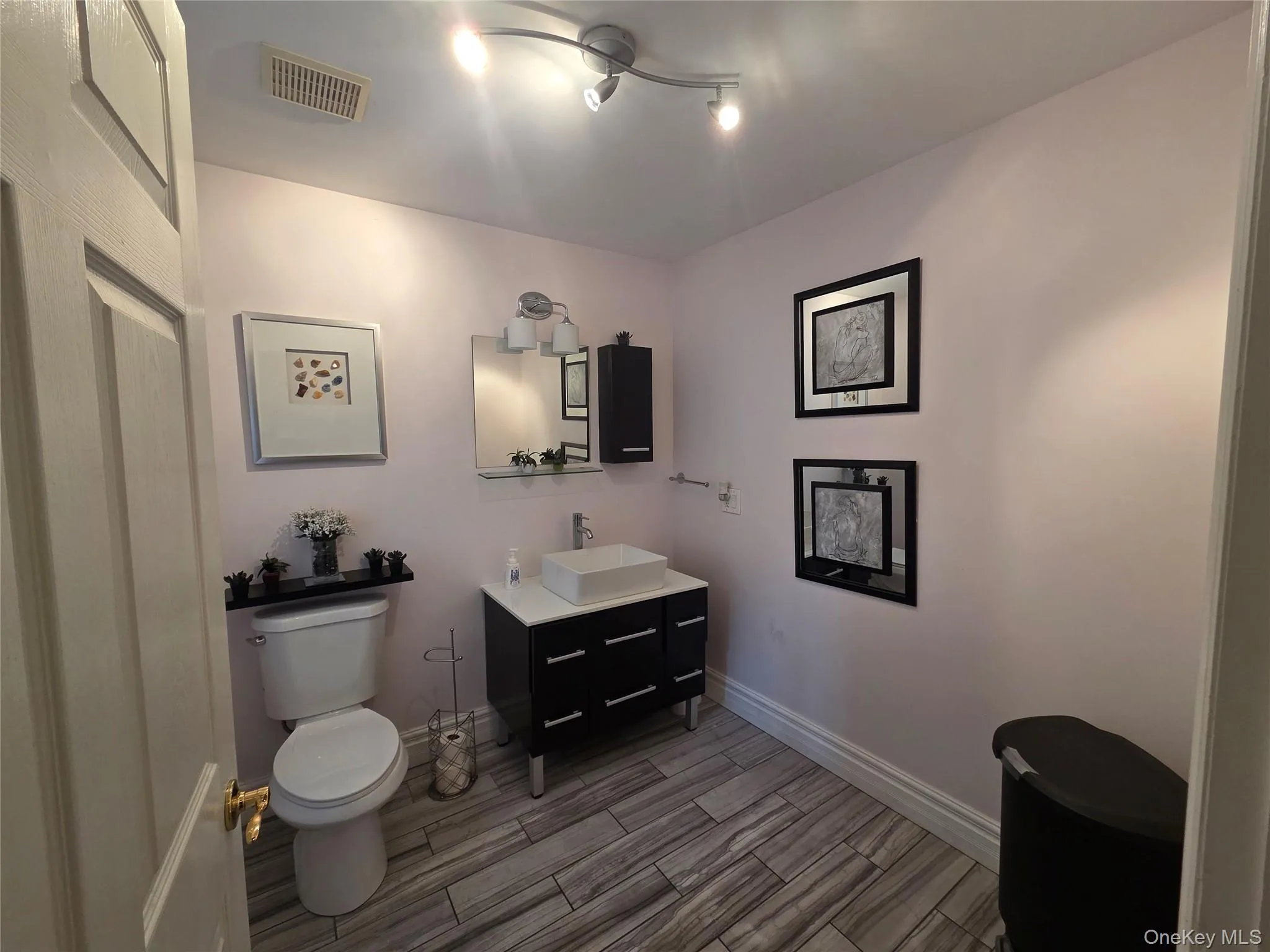 204 Main Street, Poughkeepsie, NY, ,Commercial Lease,For Rent,Main,0,963889 204 Main Street, Poughkeepsie, NY, ,Commercial Lease,For Rent,Main,0,963889