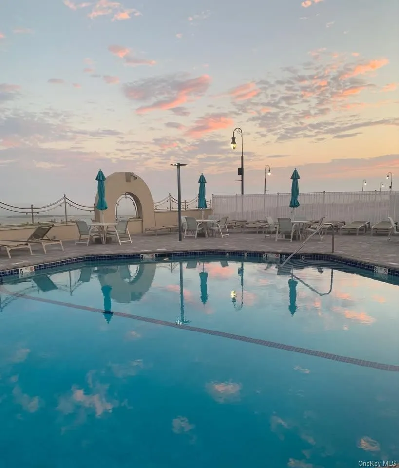 360 Shore Road, Long Beach, NY, 1 Bedroom Bedrooms, 3 Rooms Rooms,1 BathroomBathrooms,Residential Lease,For Rent,Shore,0,963897 360 Shore Road, Long Beach, NY, 1 Bedroom Bedrooms, 3 Rooms Rooms,1 BathroomBathrooms,Residential Lease,For Rent,Shore,0,963897