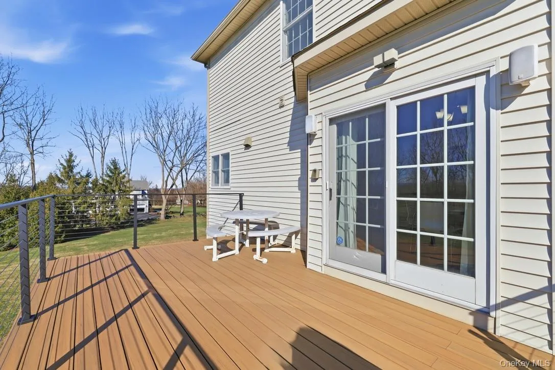 Summer barbecues, Sunday afternoon relaxing, and outdoor living are easy here. Summer barbecues, Sunday afternoon relaxing, and outdoor living are easy here.