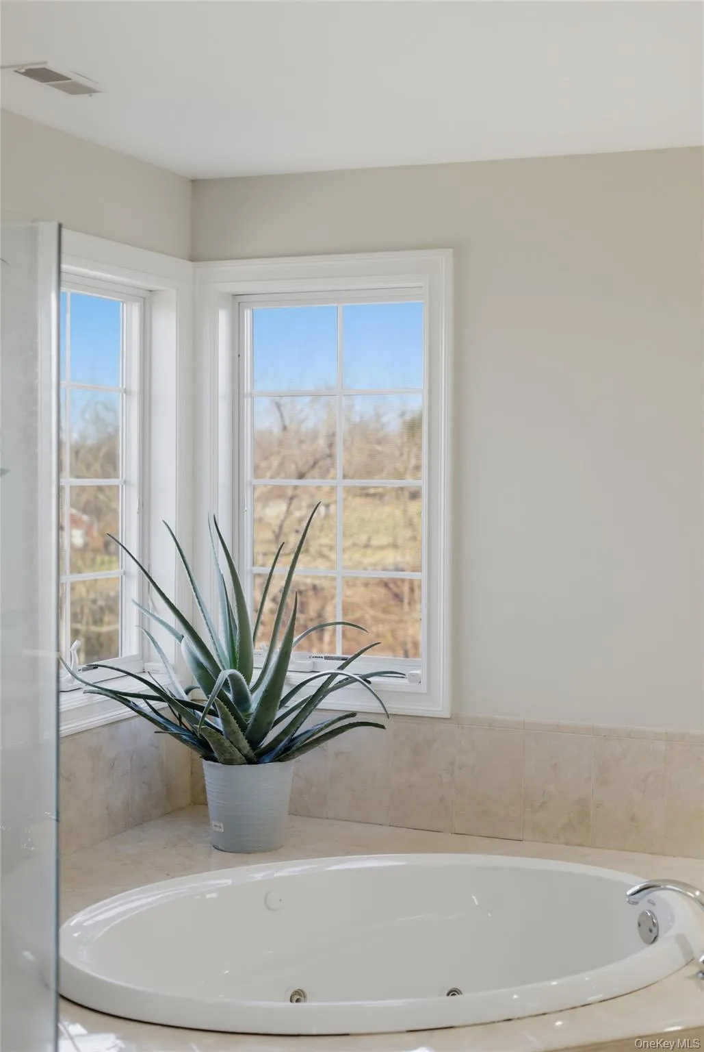 Relax after a long day in your jetted tub and gaze out at the evening stars Relax after a long day in your jetted tub and gaze out at the evening stars
