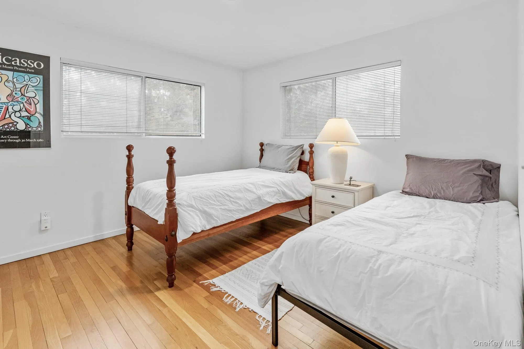 34 Park Circle, Southampton, NY, 5 Bedrooms Bedrooms, 8 Rooms Rooms,3 BathroomsBathrooms,Residential Lease,For Rent,Park,0,963909 34 Park Circle, Southampton, NY, 5 Bedrooms Bedrooms, 8 Rooms Rooms,3 BathroomsBathrooms,Residential Lease,For Rent,Park,0,963909