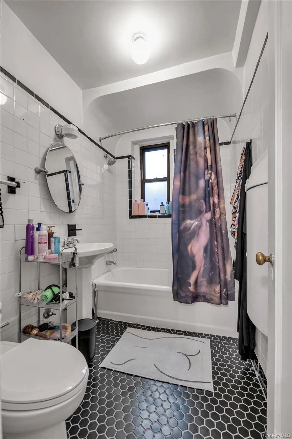 8380 118th Street, New York, NY, 3 Rooms Rooms,1 BathroomBathrooms,Residential Lease,For Rent,118th,0,963911 8380 118th Street, New York, NY, 3 Rooms Rooms,1 BathroomBathrooms,Residential Lease,For Rent,118th,0,963911
