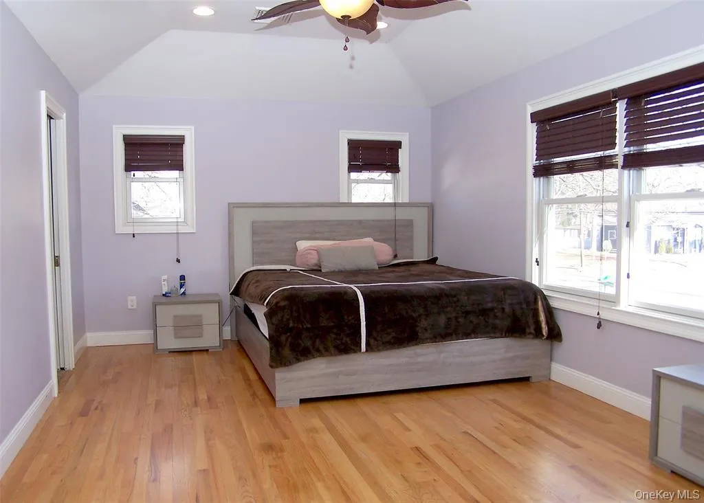 100 Lake Promenade, Brookhaven, NY, 3 Bedrooms Bedrooms, 5 Rooms Rooms,2 BathroomsBathrooms,Residential Lease,For Rent,Lake Promenade,0,963935 100 Lake Promenade, Brookhaven, NY, 3 Bedrooms Bedrooms, 5 Rooms Rooms,2 BathroomsBathrooms,Residential Lease,For Rent,Lake Promenade,0,963935