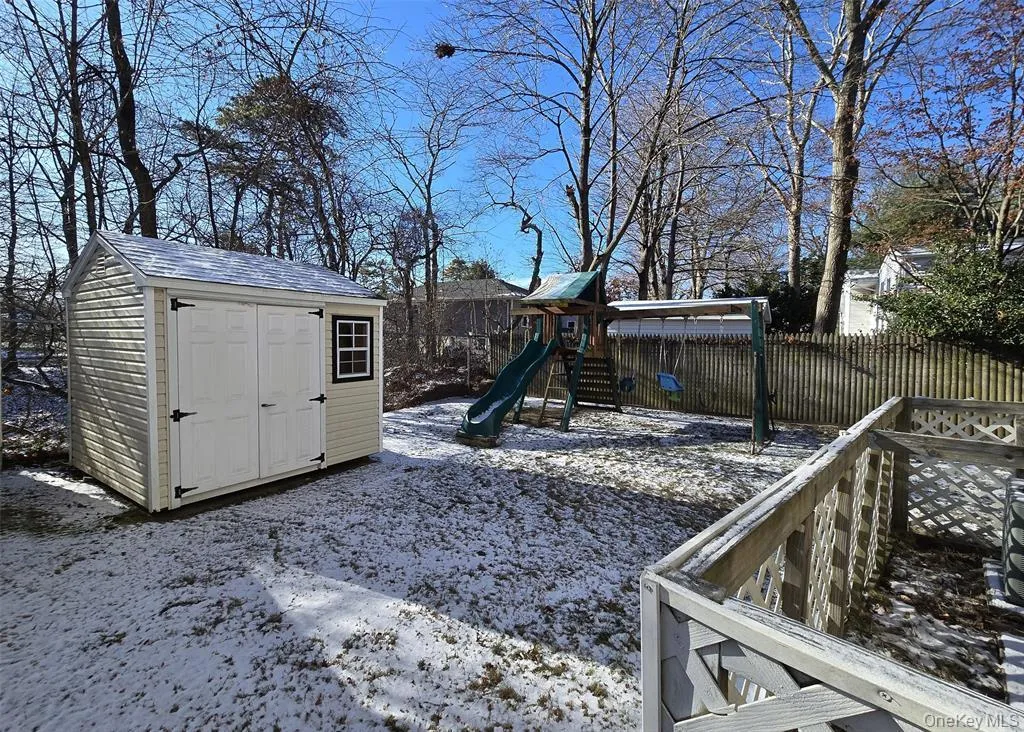100 Lake Promenade, Brookhaven, NY, 3 Bedrooms Bedrooms, 5 Rooms Rooms,2 BathroomsBathrooms,Residential Lease,For Rent,Lake Promenade,0,963935 100 Lake Promenade, Brookhaven, NY, 3 Bedrooms Bedrooms, 5 Rooms Rooms,2 BathroomsBathrooms,Residential Lease,For Rent,Lake Promenade,0,963935