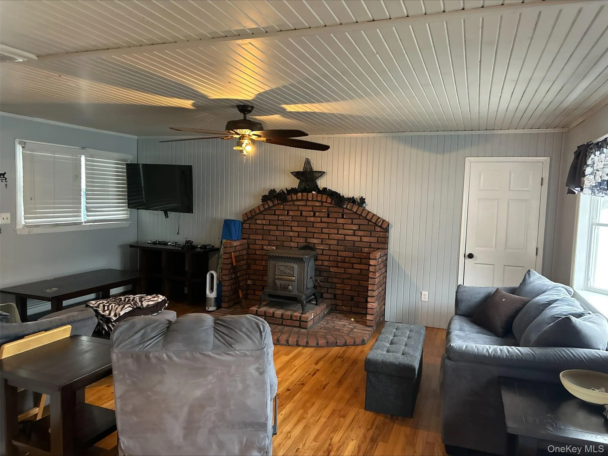 1458 Hummel Avenue, Islip, NY, 3 Bedrooms Bedrooms, 7 Rooms Rooms,2 BathroomsBathrooms,Residential,For Rent,Hummel,0,964031 1458 Hummel Avenue, Islip, NY, 3 Bedrooms Bedrooms, 7 Rooms Rooms,2 BathroomsBathrooms,Residential,For Rent,Hummel,0,964031