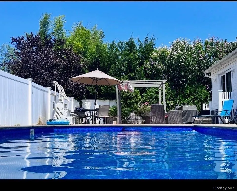 1458 Hummel Avenue, Islip, NY, 3 Bedrooms Bedrooms, 7 Rooms Rooms,2 BathroomsBathrooms,Residential,For Rent,Hummel,0,964031 1458 Hummel Avenue, Islip, NY, 3 Bedrooms Bedrooms, 7 Rooms Rooms,2 BathroomsBathrooms,Residential,For Rent,Hummel,0,964031