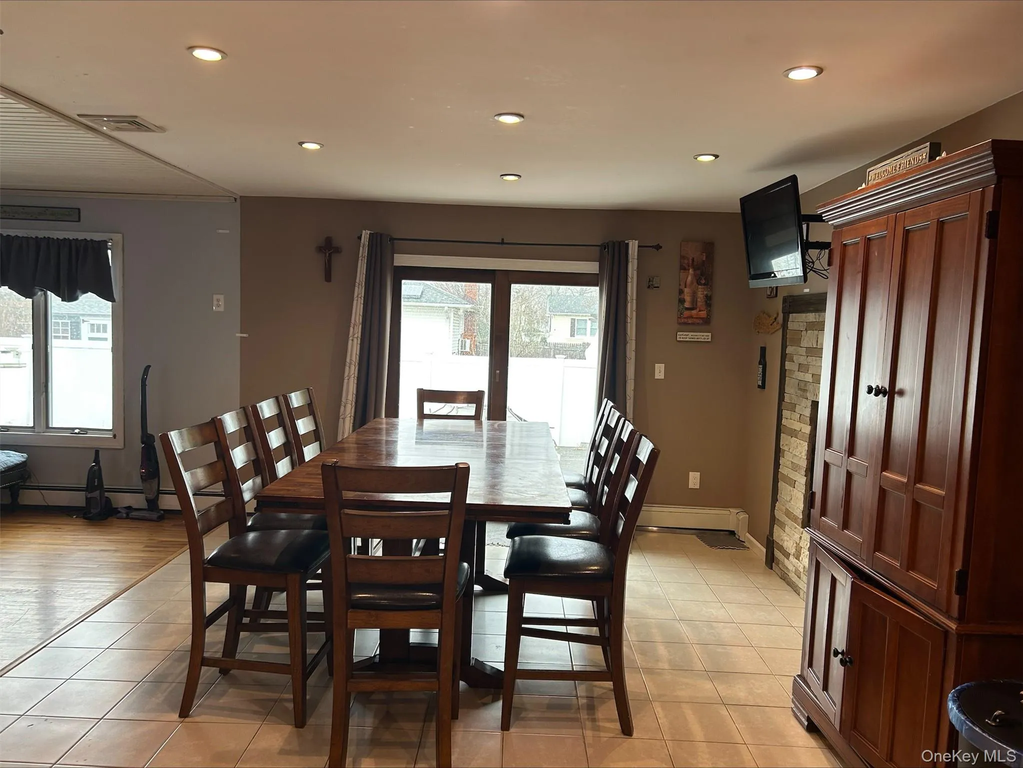 1458 Hummel Avenue, Islip, NY, 3 Bedrooms Bedrooms, 7 Rooms Rooms,2 BathroomsBathrooms,Residential,For Rent,Hummel,0,964031 1458 Hummel Avenue, Islip, NY, 3 Bedrooms Bedrooms, 7 Rooms Rooms,2 BathroomsBathrooms,Residential,For Rent,Hummel,0,964031