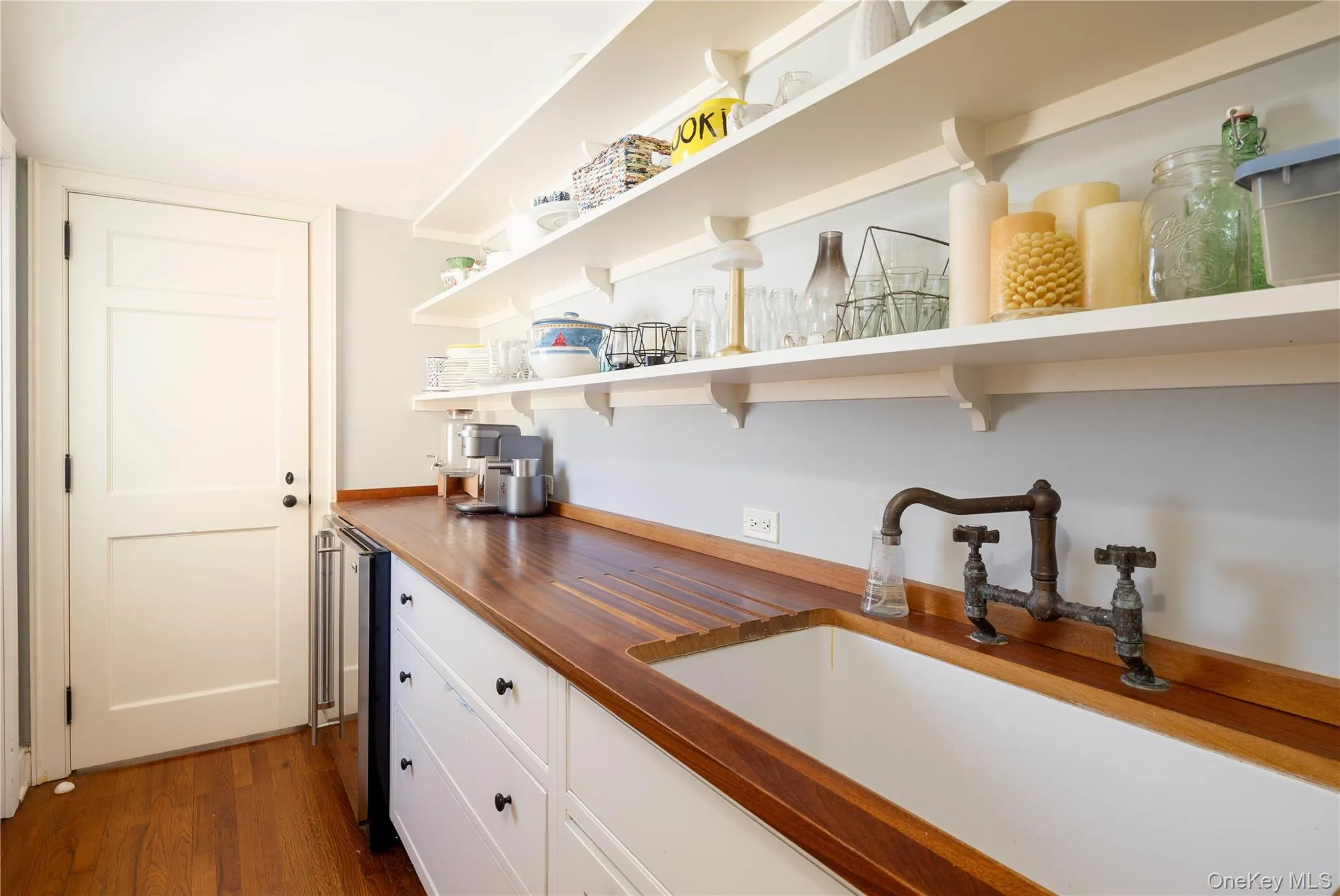 2840 Stars Road, Southold, NY, 5 Bedrooms Bedrooms, 11 Rooms Rooms,7 BathroomsBathrooms,Residential Lease,For Rent,Stars,0,964034 2840 Stars Road, Southold, NY, 5 Bedrooms Bedrooms, 11 Rooms Rooms,7 BathroomsBathrooms,Residential Lease,For Rent,Stars,0,964034