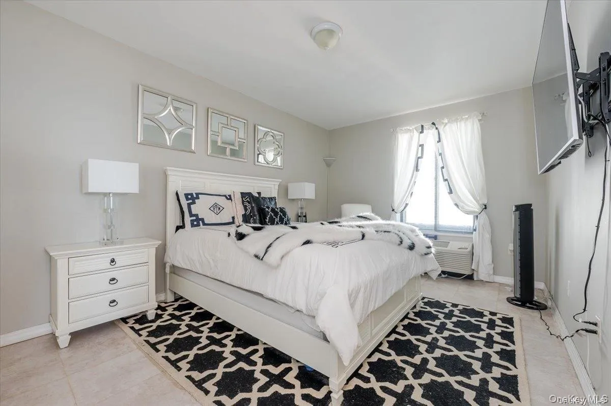 100 Broadway, Long Beach, NY, 2 Bedrooms Bedrooms, 4 Rooms Rooms,2 BathroomsBathrooms,Residential Lease,For Rent,Broadway,0,964040 100 Broadway, Long Beach, NY, 2 Bedrooms Bedrooms, 4 Rooms Rooms,2 BathroomsBathrooms,Residential Lease,For Rent,Broadway,0,964040