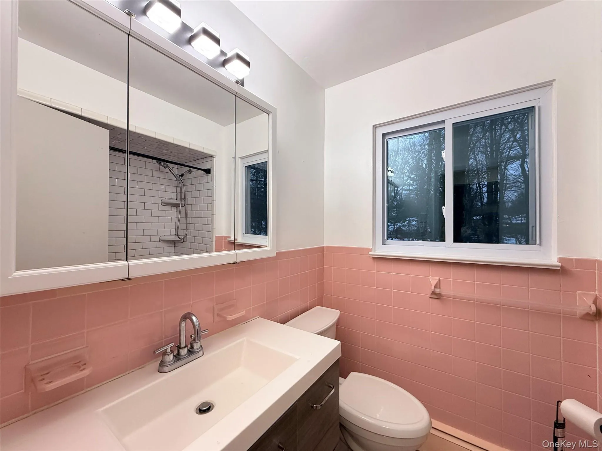 15 Norfolk Court, Thompson, NY, 4 Bedrooms Bedrooms, 8 Rooms Rooms,2 BathroomsBathrooms,Residential Lease,For Rent,Norfolk,0,964048 15 Norfolk Court, Thompson, NY, 4 Bedrooms Bedrooms, 8 Rooms Rooms,2 BathroomsBathrooms,Residential Lease,For Rent,Norfolk,0,964048