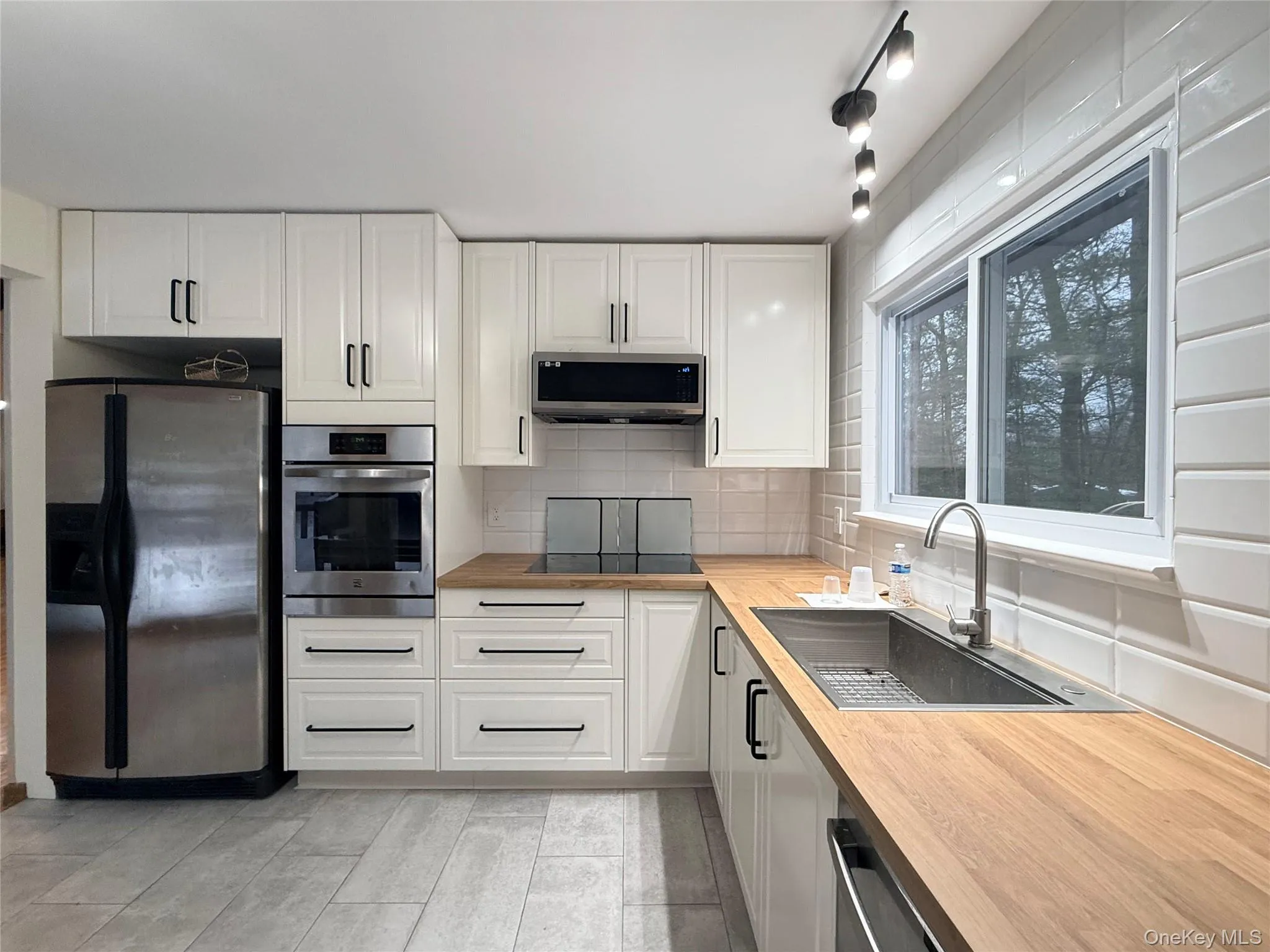 15 Norfolk Court, Thompson, NY, 4 Bedrooms Bedrooms, 8 Rooms Rooms,2 BathroomsBathrooms,Residential Lease,For Rent,Norfolk,0,964048 15 Norfolk Court, Thompson, NY, 4 Bedrooms Bedrooms, 8 Rooms Rooms,2 BathroomsBathrooms,Residential Lease,For Rent,Norfolk,0,964048