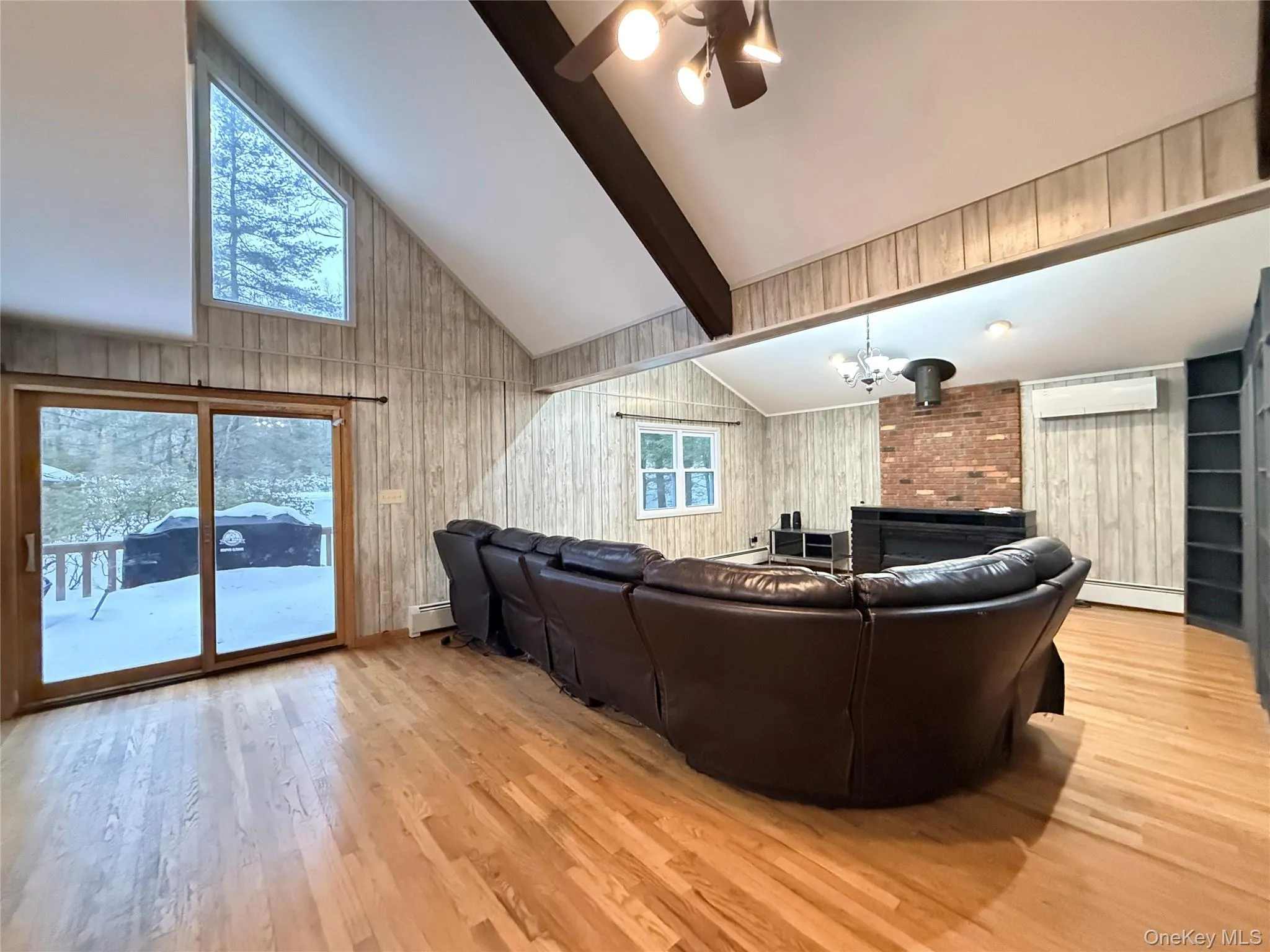 15 Norfolk Court, Thompson, NY, 4 Bedrooms Bedrooms, 8 Rooms Rooms,2 BathroomsBathrooms,Residential Lease,For Rent,Norfolk,0,964048 15 Norfolk Court, Thompson, NY, 4 Bedrooms Bedrooms, 8 Rooms Rooms,2 BathroomsBathrooms,Residential Lease,For Rent,Norfolk,0,964048