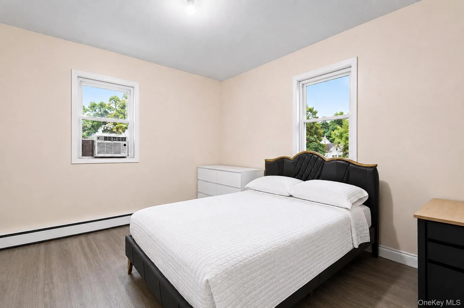 11 Jefferson Avenue, Babylon, NY, 5 Bedrooms Bedrooms, 11 Rooms Rooms,3 BathroomsBathrooms,Residential,For Rent,Jefferson,0,964050 11 Jefferson Avenue, Babylon, NY, 5 Bedrooms Bedrooms, 11 Rooms Rooms,3 BathroomsBathrooms,Residential,For Rent,Jefferson,0,964050