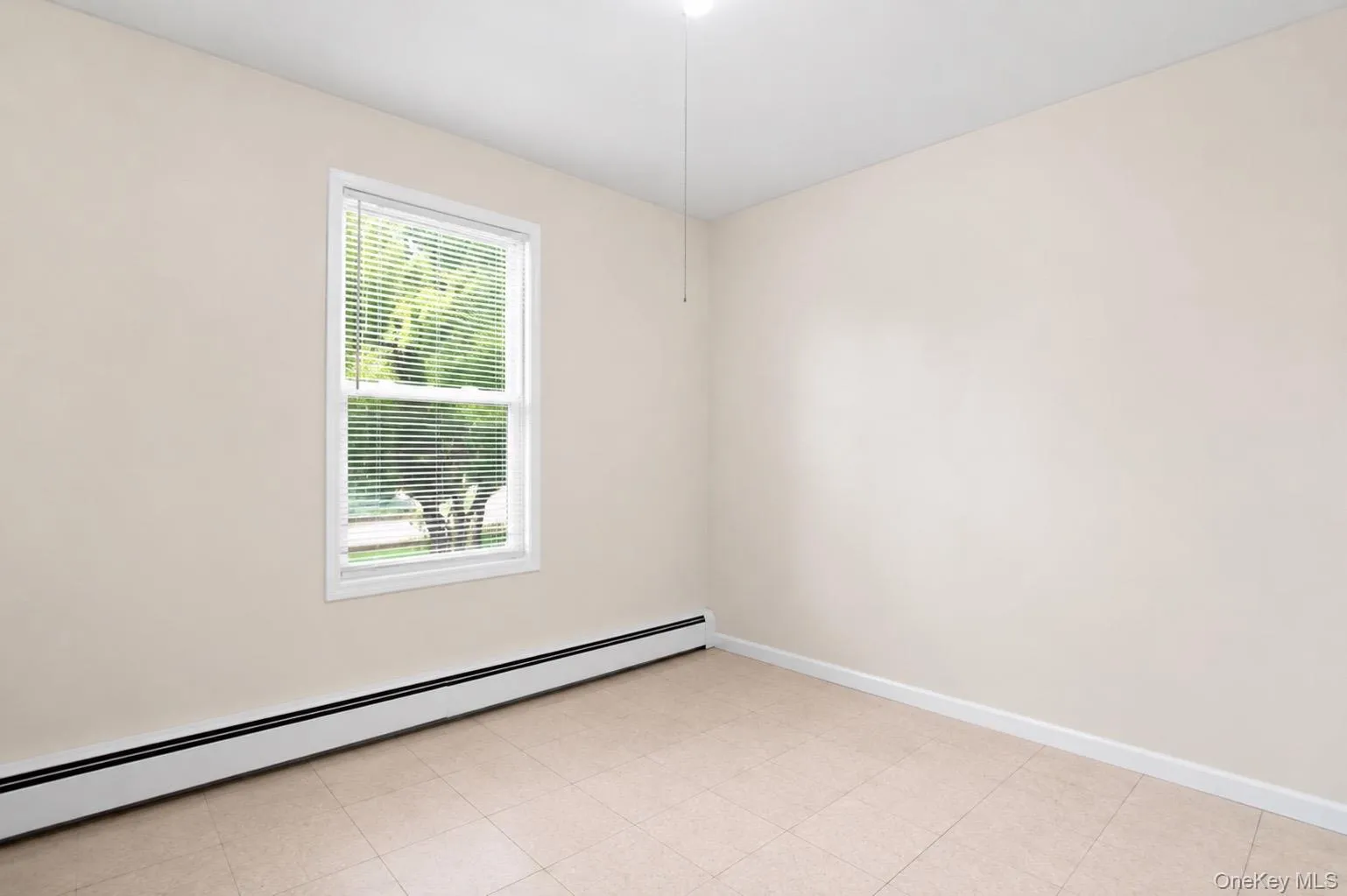 11 Jefferson Avenue, Babylon, NY, 5 Bedrooms Bedrooms, 11 Rooms Rooms,3 BathroomsBathrooms,Residential,For Rent,Jefferson,0,964050 11 Jefferson Avenue, Babylon, NY, 5 Bedrooms Bedrooms, 11 Rooms Rooms,3 BathroomsBathrooms,Residential,For Rent,Jefferson,0,964050