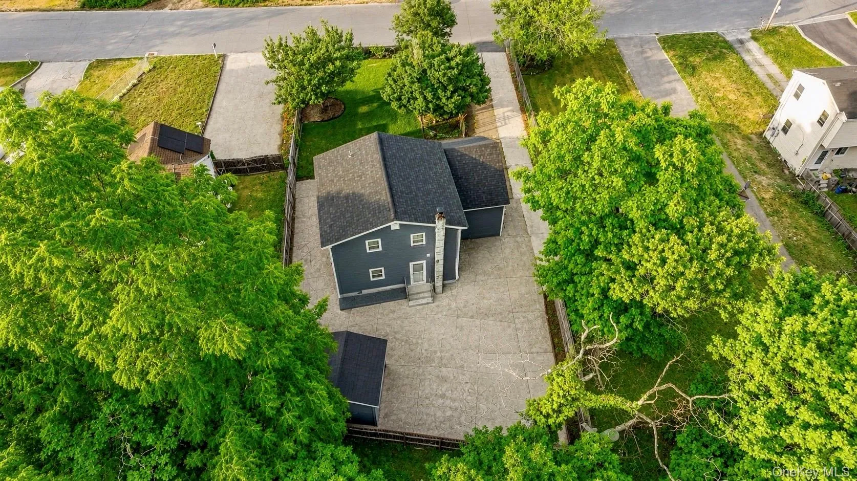 11 Jefferson Avenue, Babylon, NY, 5 Bedrooms Bedrooms, 11 Rooms Rooms,3 BathroomsBathrooms,Residential,For Rent,Jefferson,0,964050 11 Jefferson Avenue, Babylon, NY, 5 Bedrooms Bedrooms, 11 Rooms Rooms,3 BathroomsBathrooms,Residential,For Rent,Jefferson,0,964050