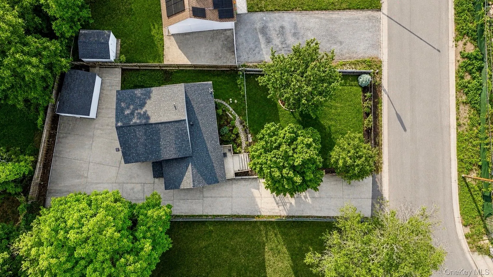 11 Jefferson Avenue, Babylon, NY, 5 Bedrooms Bedrooms, 11 Rooms Rooms,3 BathroomsBathrooms,Residential,For Rent,Jefferson,0,964050 11 Jefferson Avenue, Babylon, NY, 5 Bedrooms Bedrooms, 11 Rooms Rooms,3 BathroomsBathrooms,Residential,For Rent,Jefferson,0,964050