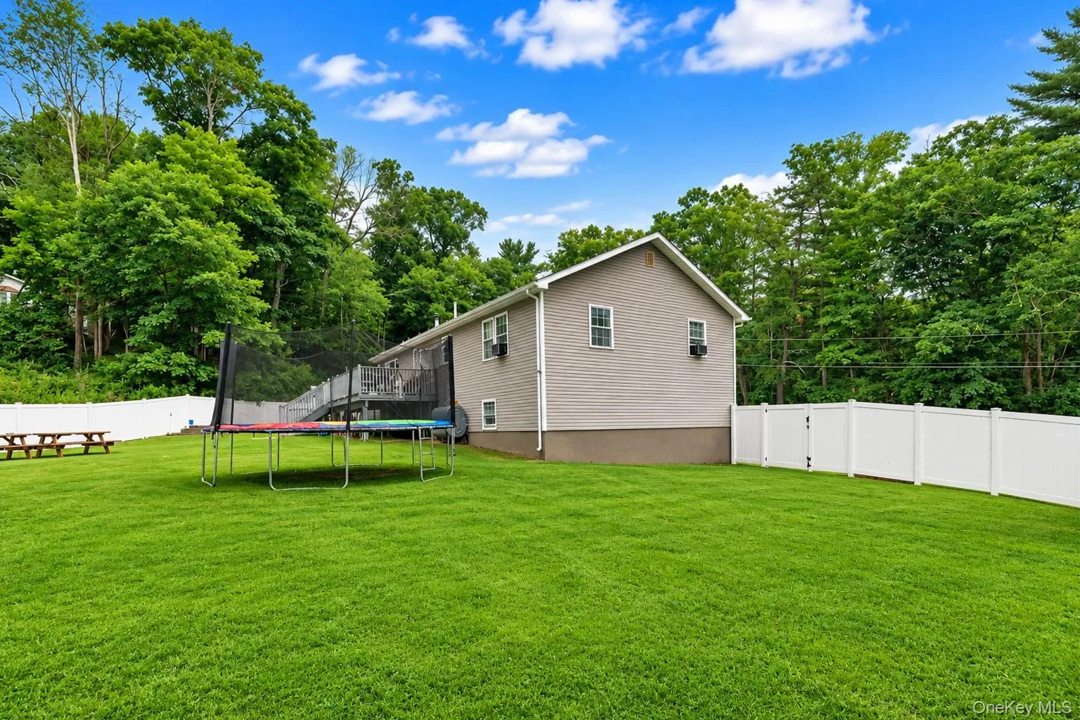 23 Hazelwood Road, Mamakating, NY, 3 Bedrooms Bedrooms, 6 Rooms Rooms,2 BathroomsBathrooms,Residential,For Rent,Hazelwood,0,964064 23 Hazelwood Road, Mamakating, NY, 3 Bedrooms Bedrooms, 6 Rooms Rooms,2 BathroomsBathrooms,Residential,For Rent,Hazelwood,0,964064