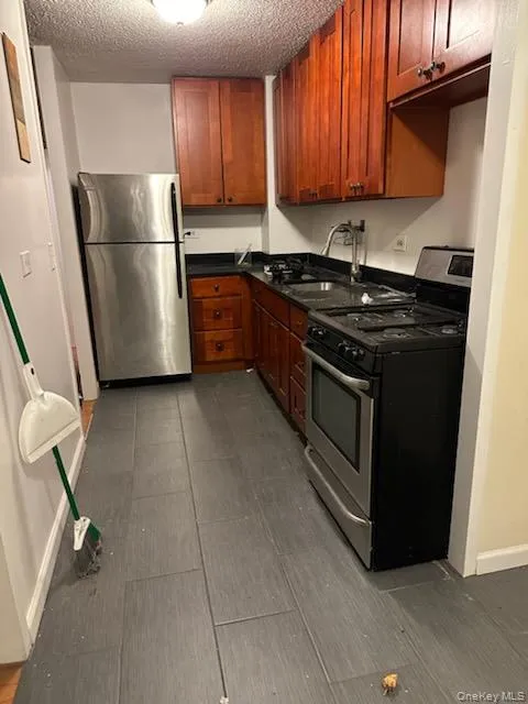 3412 113th Street, New York, NY, 1 Bedroom Bedrooms, 4 Rooms Rooms,1 BathroomBathrooms,Residential Lease,For Rent,113th,0,964074 3412 113th Street, New York, NY, 1 Bedroom Bedrooms, 4 Rooms Rooms,1 BathroomBathrooms,Residential Lease,For Rent,113th,0,964074