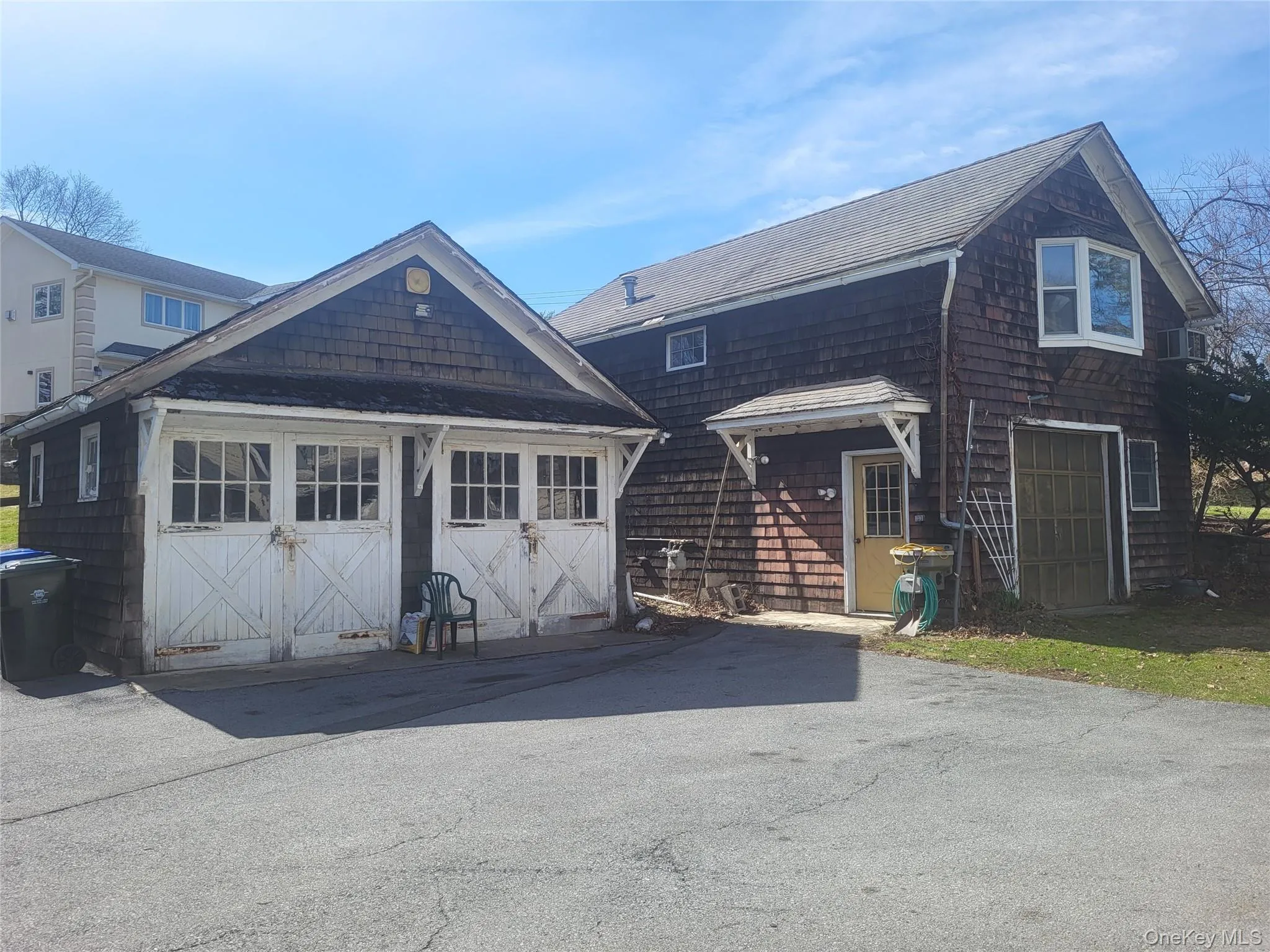 Detached garages Detached garages