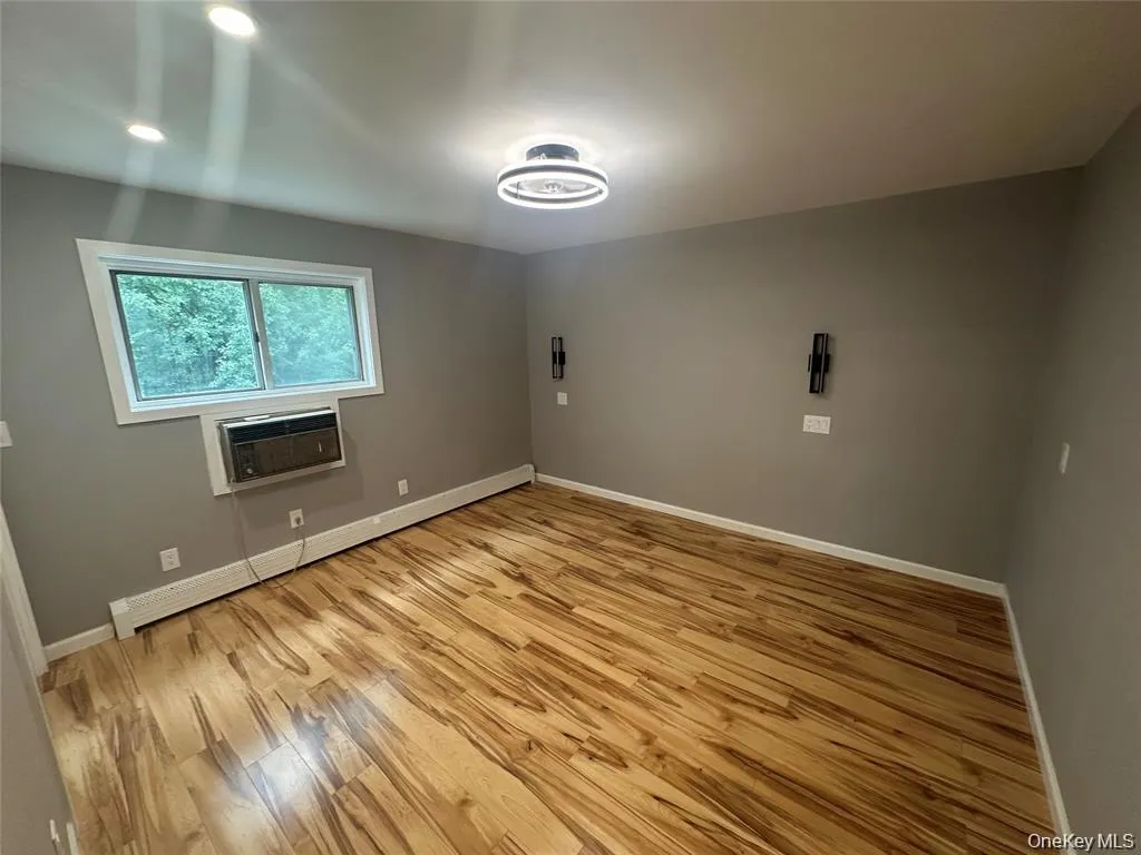 65 Manor Drive, Cornwall, NY, 2 Bedrooms Bedrooms, 4 Rooms Rooms,1 BathroomBathrooms,Residential Lease,For Rent,Manor,0,964108 65 Manor Drive, Cornwall, NY, 2 Bedrooms Bedrooms, 4 Rooms Rooms,1 BathroomBathrooms,Residential Lease,For Rent,Manor,0,964108