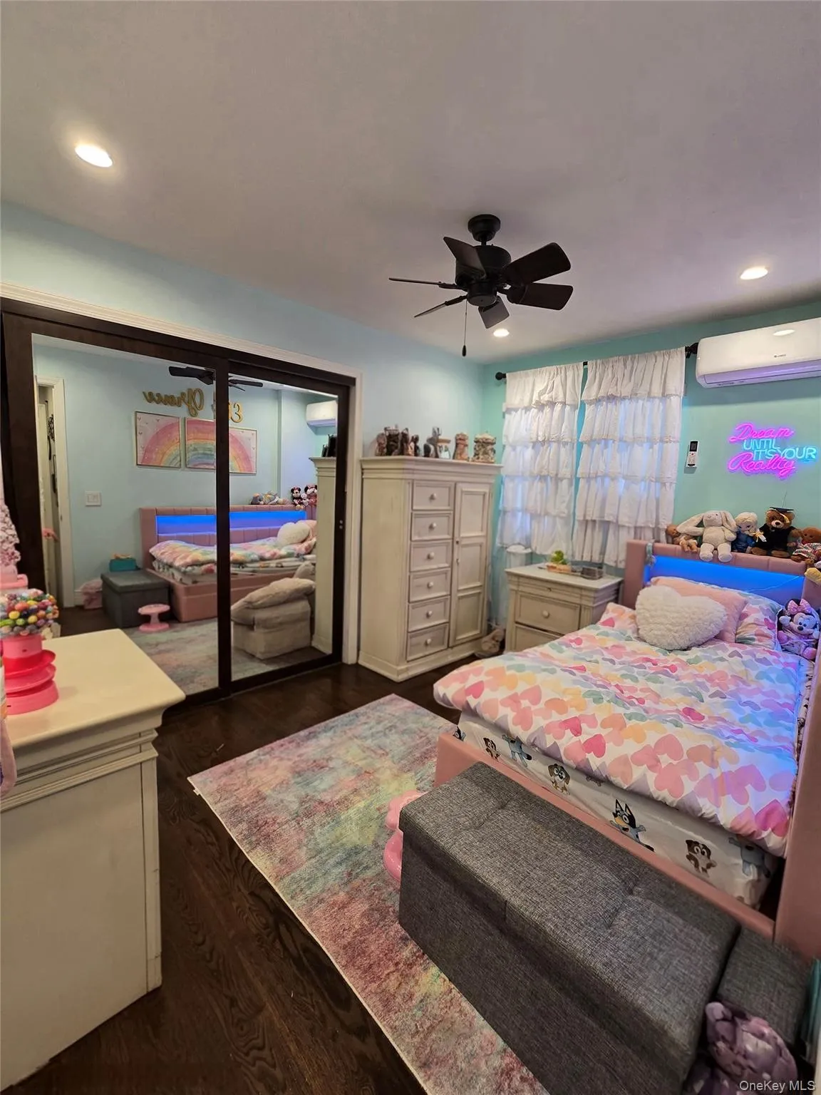 98-08 164th Avenue, New York, NY, 3 Bedrooms Bedrooms, 5 Rooms Rooms,1 BathroomBathrooms,Residential,For Rent,164th,0,964133 98-08 164th Avenue, New York, NY, 3 Bedrooms Bedrooms, 5 Rooms Rooms,1 BathroomBathrooms,Residential,For Rent,164th,0,964133