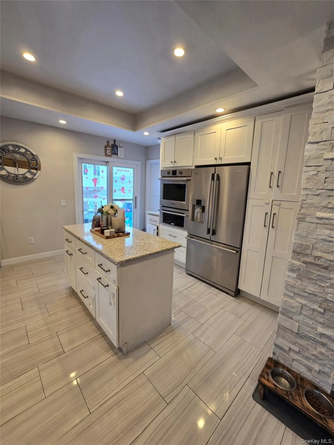 98-08 164th Avenue, New York, NY, 3 Bedrooms Bedrooms, 5 Rooms Rooms,1 BathroomBathrooms,Residential,For Rent,164th,0,964133 98-08 164th Avenue, New York, NY, 3 Bedrooms Bedrooms, 5 Rooms Rooms,1 BathroomBathrooms,Residential,For Rent,164th,0,964133