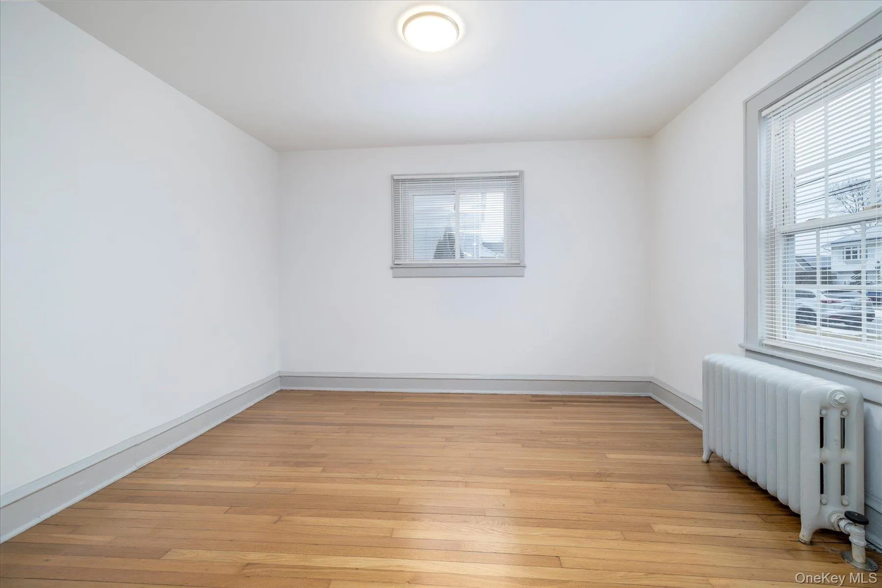 21 Twinlawns Avenue, Oyster Bay, NY, 3 Bedrooms Bedrooms, 5 Rooms Rooms,1 BathroomBathrooms,Residential Lease,For Rent,Twinlawns,0,964174 21 Twinlawns Avenue, Oyster Bay, NY, 3 Bedrooms Bedrooms, 5 Rooms Rooms,1 BathroomBathrooms,Residential Lease,For Rent,Twinlawns,0,964174