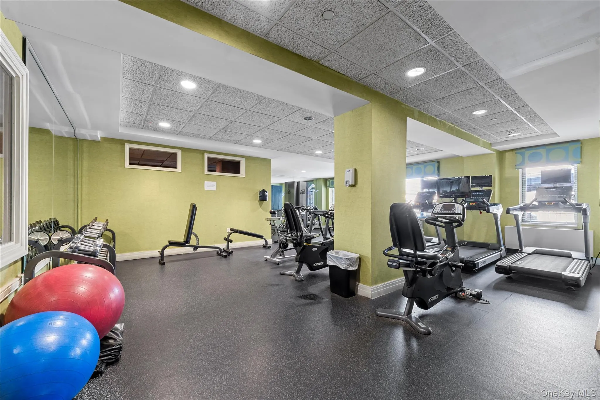 136 Beach 117th Street, New York, NY, 2 Bedrooms Bedrooms, 7 Rooms Rooms,2 BathroomsBathrooms,Residential,For Rent,Beach 117th,0,964180 136 Beach 117th Street, New York, NY, 2 Bedrooms Bedrooms, 7 Rooms Rooms,2 BathroomsBathrooms,Residential,For Rent,Beach 117th,0,964180
