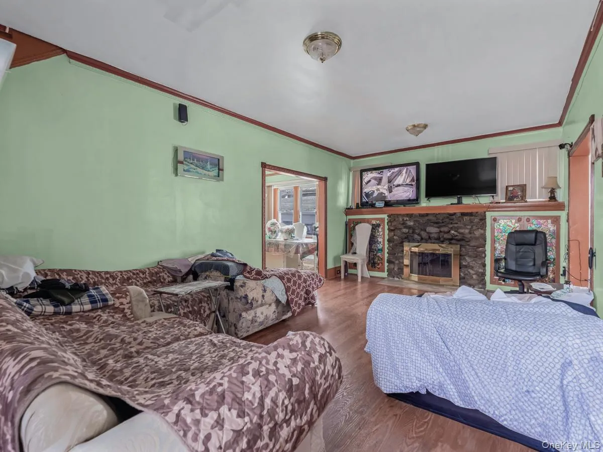 2721 Coldspring Road, New York, NY, 4 Bedrooms Bedrooms, 11 Rooms Rooms,3 BathroomsBathrooms,Residential Sale,For Rent,Coldspring,0,964200 2721 Coldspring Road, New York, NY, 4 Bedrooms Bedrooms, 11 Rooms Rooms,3 BathroomsBathrooms,Residential Sale,For Rent,Coldspring,0,964200