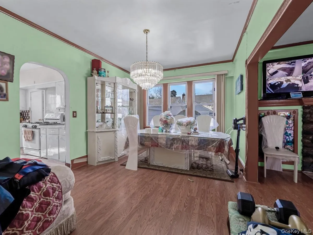 2721 Coldspring Road, New York, NY, 4 Bedrooms Bedrooms, 11 Rooms Rooms,3 BathroomsBathrooms,Residential Sale,For Rent,Coldspring,0,964200 2721 Coldspring Road, New York, NY, 4 Bedrooms Bedrooms, 11 Rooms Rooms,3 BathroomsBathrooms,Residential Sale,For Rent,Coldspring,0,964200